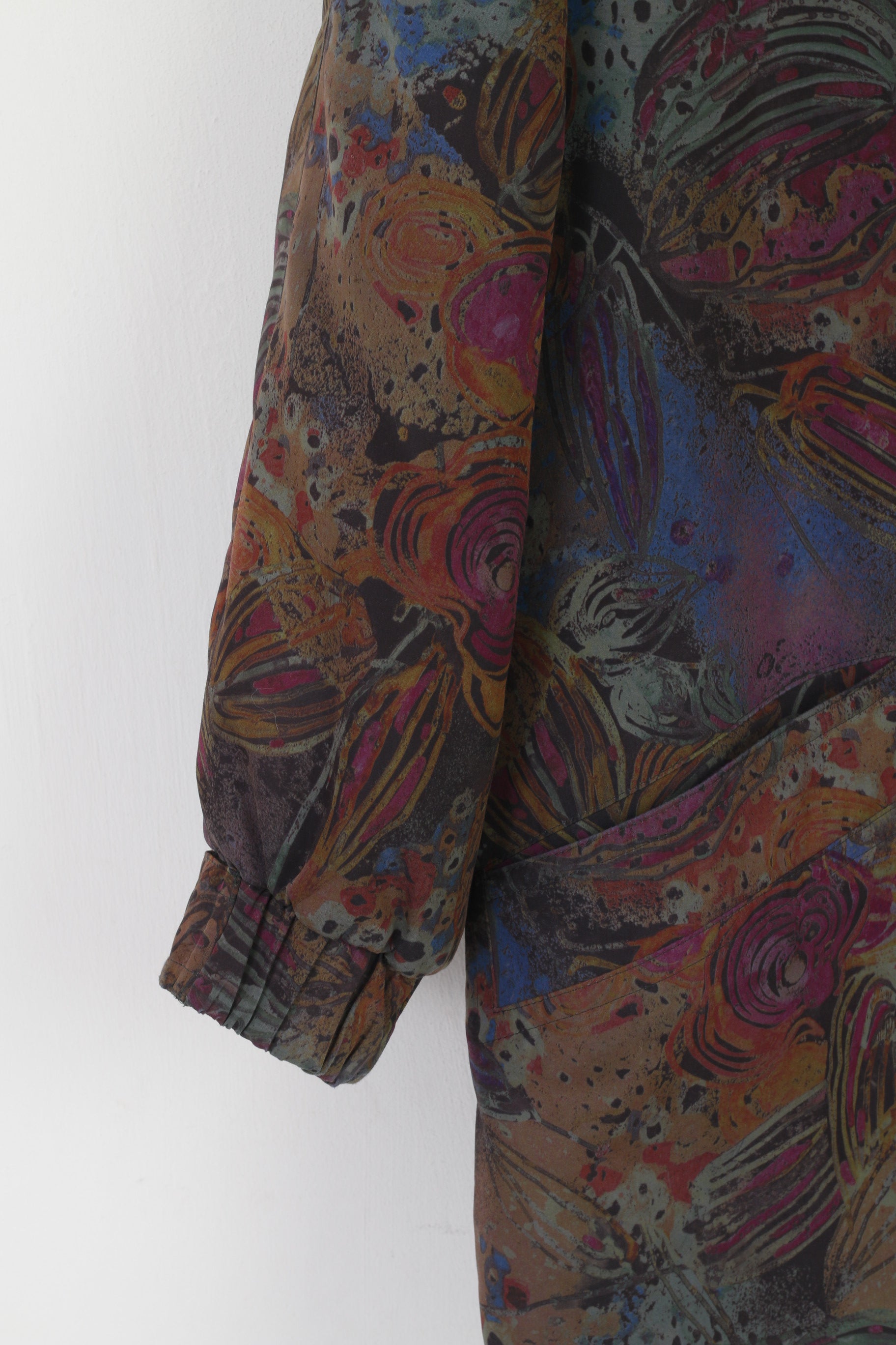 Giacca vintage da donna 38 M. Spalline imbottite verdi con bottoni. Top retrò anni '90