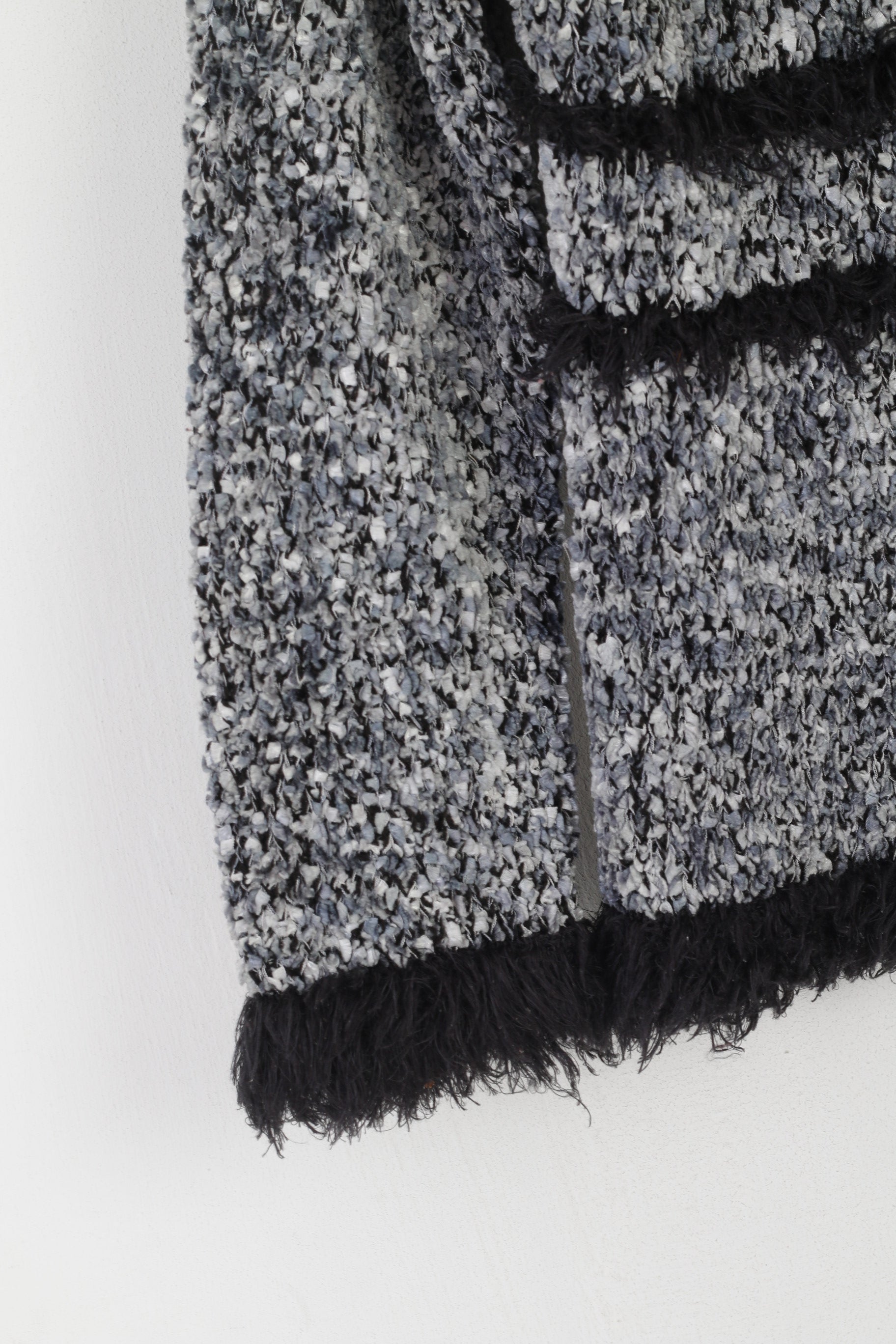 Elizabeth Scott Women S Cardigan Gray Black Full Zipper Boho Fur Collar Sweater