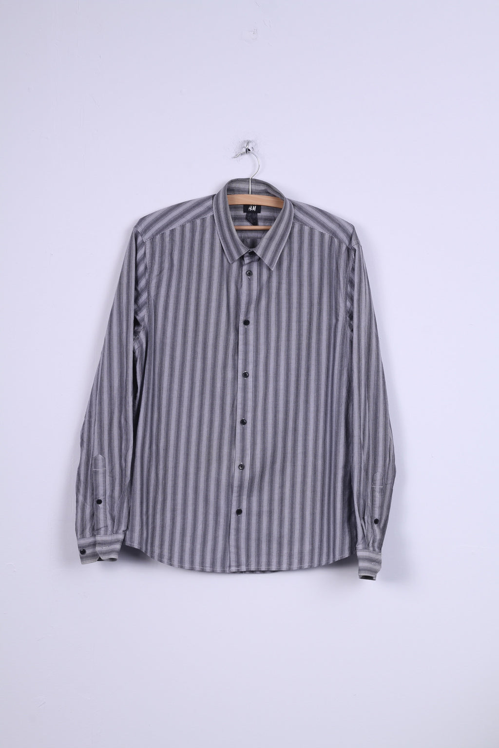 H&M Mens L (M) Casual Shirt Black White Striped Cotton Long Sleeve