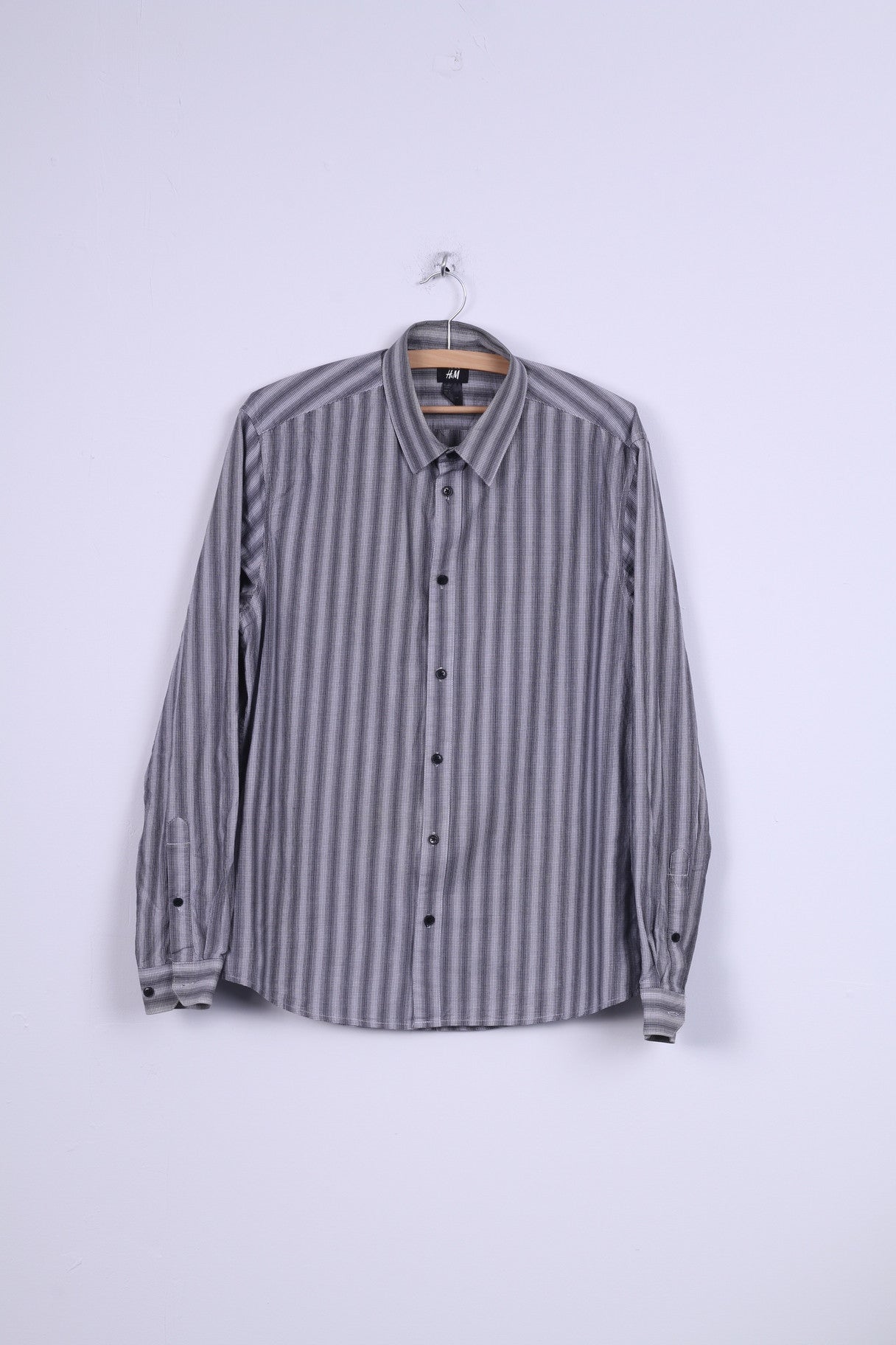 H&M Mens L (M) Casual Shirt Black White Striped Cotton Long Sleeve