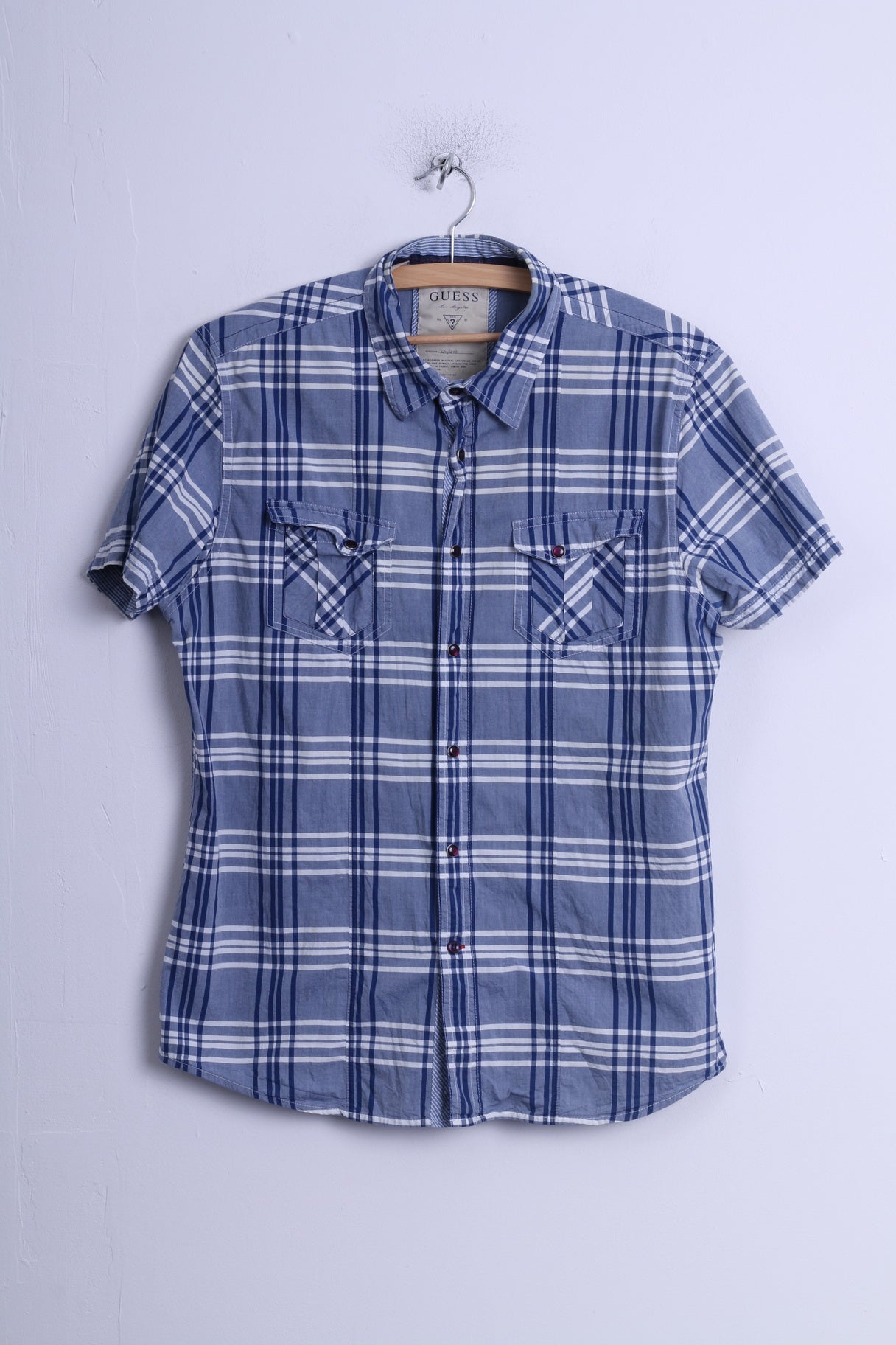 GUESS Chemise décontractée pour homme en coton bleu à carreaux avec boutons-pression et manches courtes