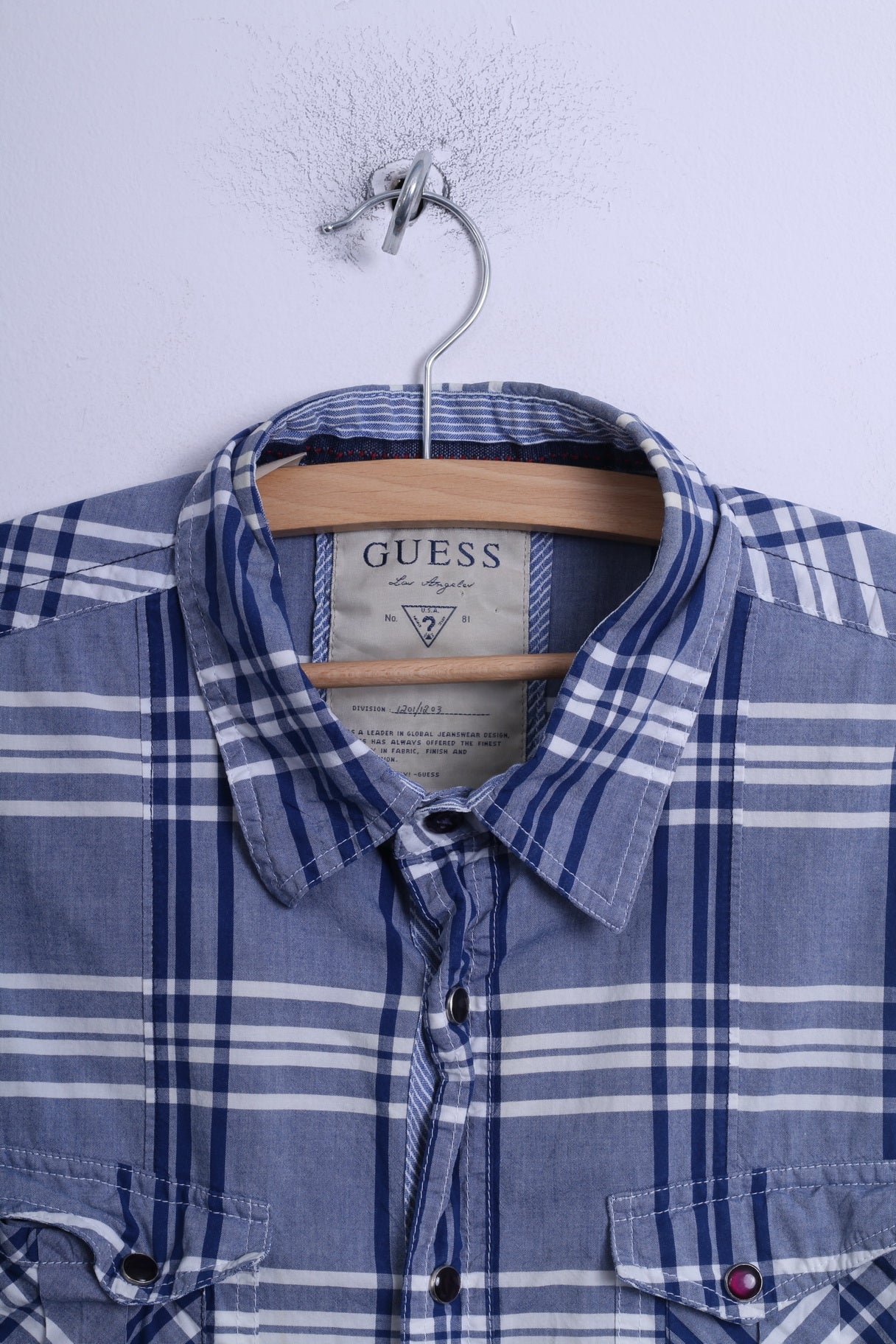 GUESS Chemise décontractée pour homme en coton bleu à carreaux avec boutons-pression et manches courtes