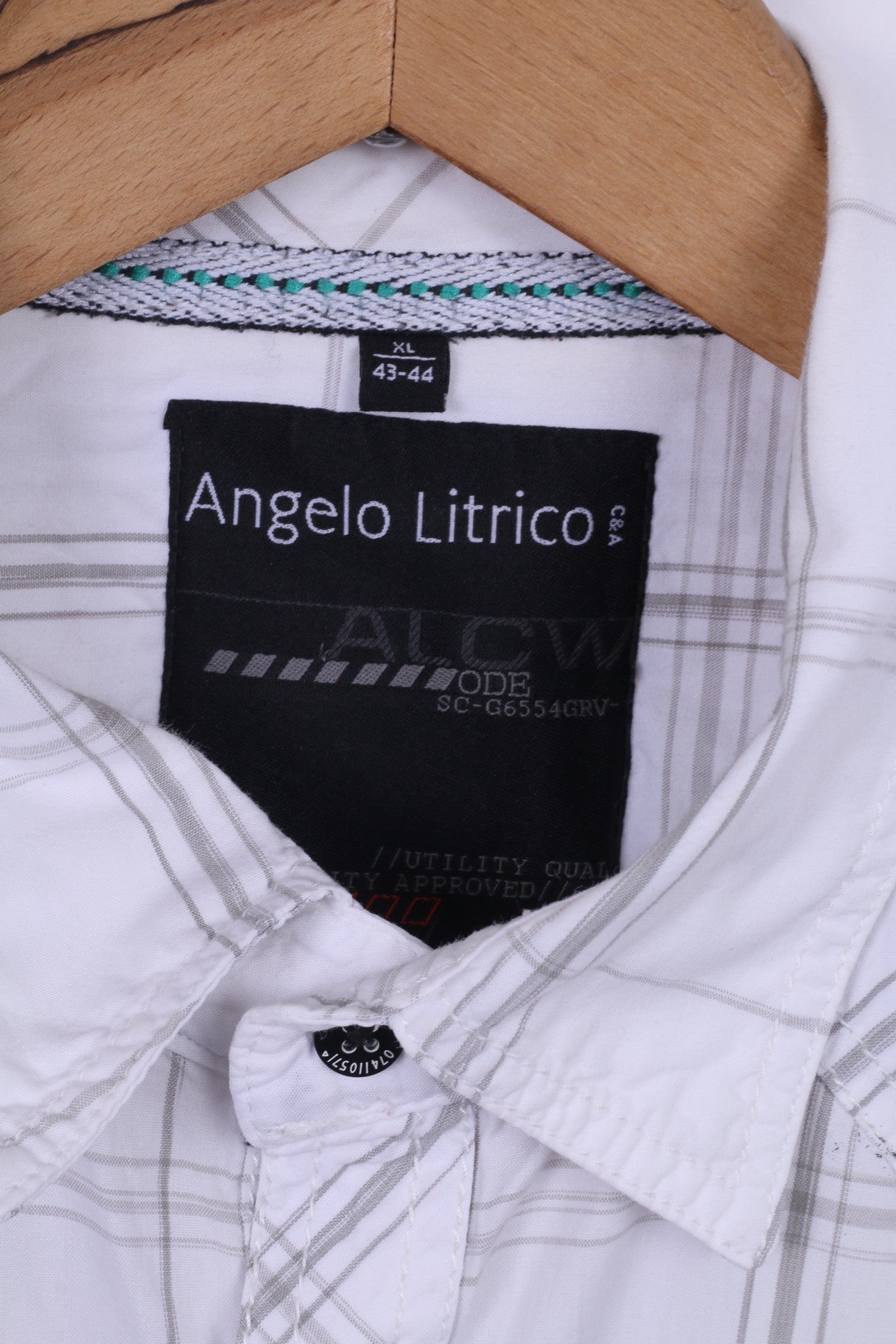 Angelo Litrico C&amp;A Chemise décontractée XL en coton à carreaux à manches courtes Blanc Coupe ajustée