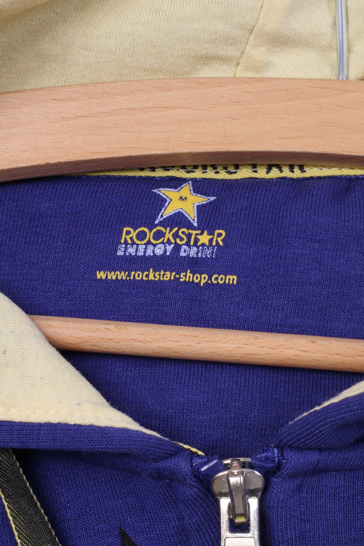 Felpa Rockstar Energy Drink da donna M Felpa con cappuccio grafico viola e cerniera intera