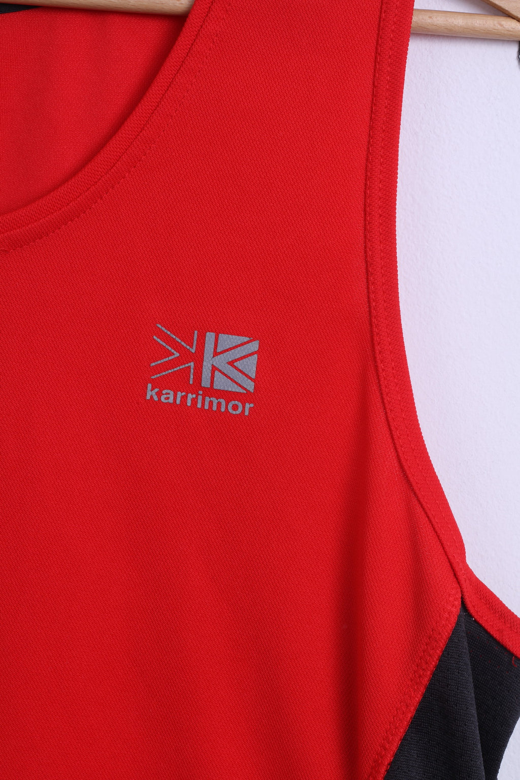 Karrimor Mens M Run Shirt Red Sleeveless Stretch Running Tank Top