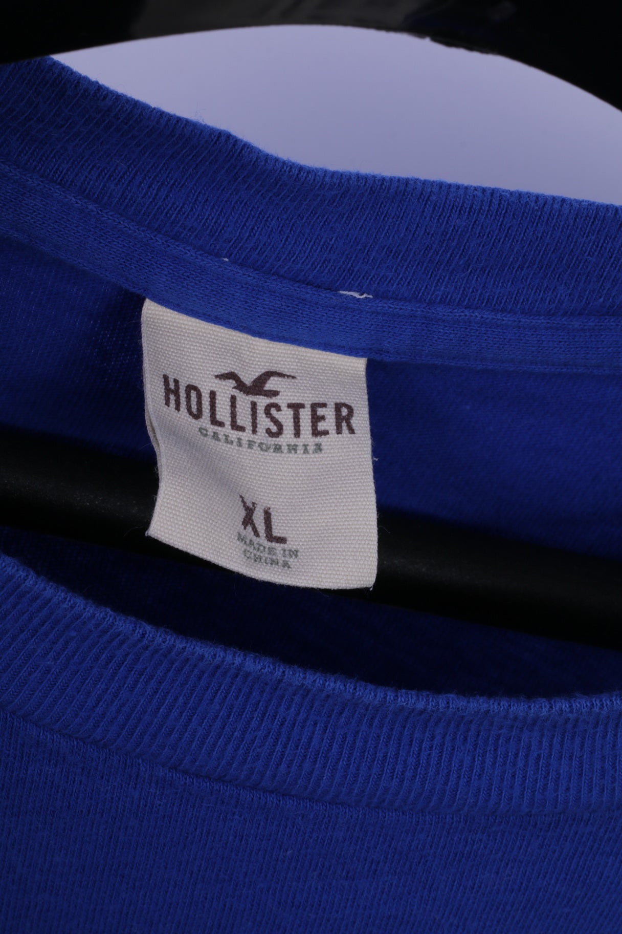 Hollister California Mens XL Long Sleeved Shirt Blue Cotton Stretch Henley Top