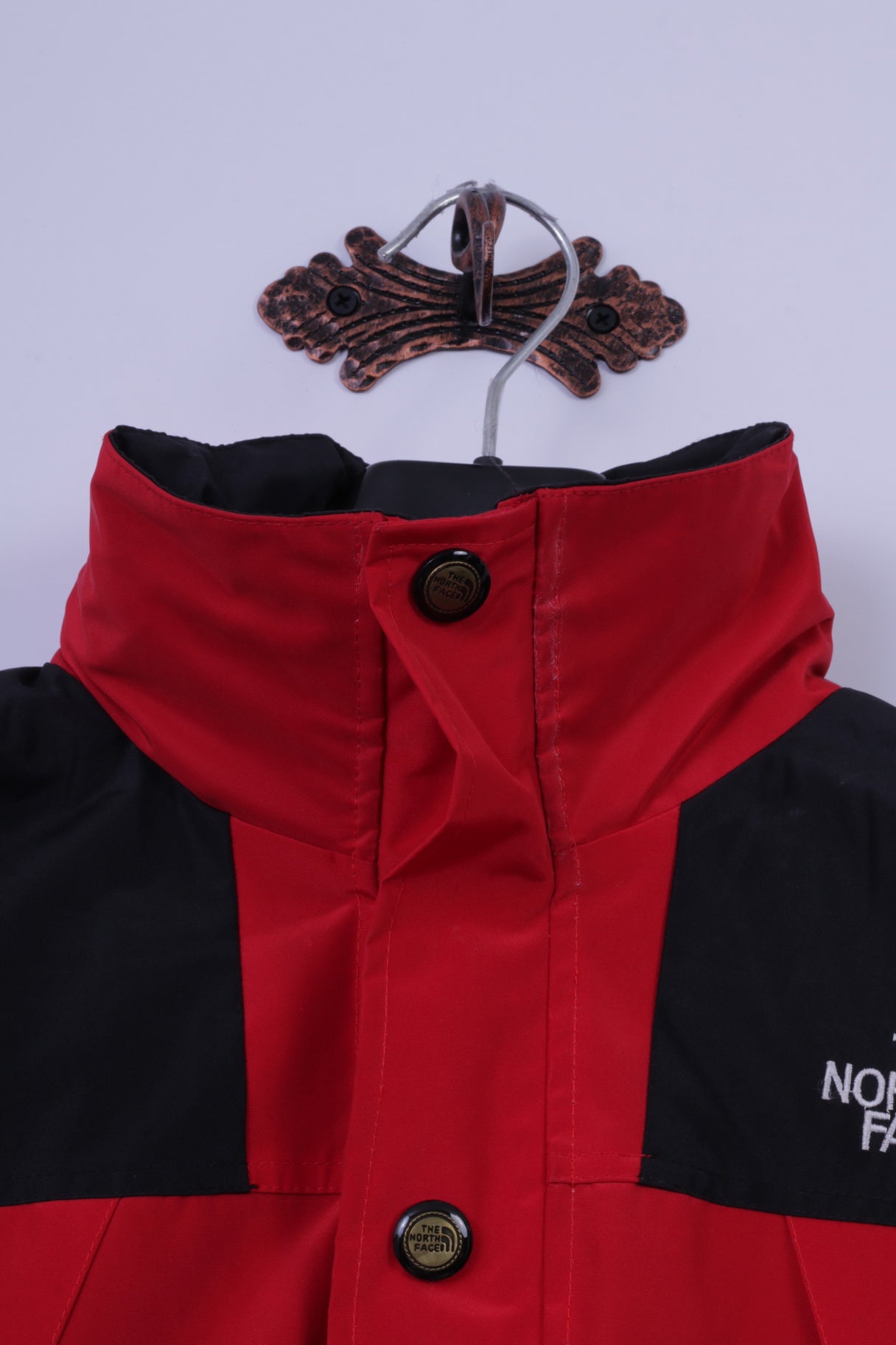 The North Face Womens XL (S) Jacket Red Nylon Zip Up Hooded Outdoor Mountain Top