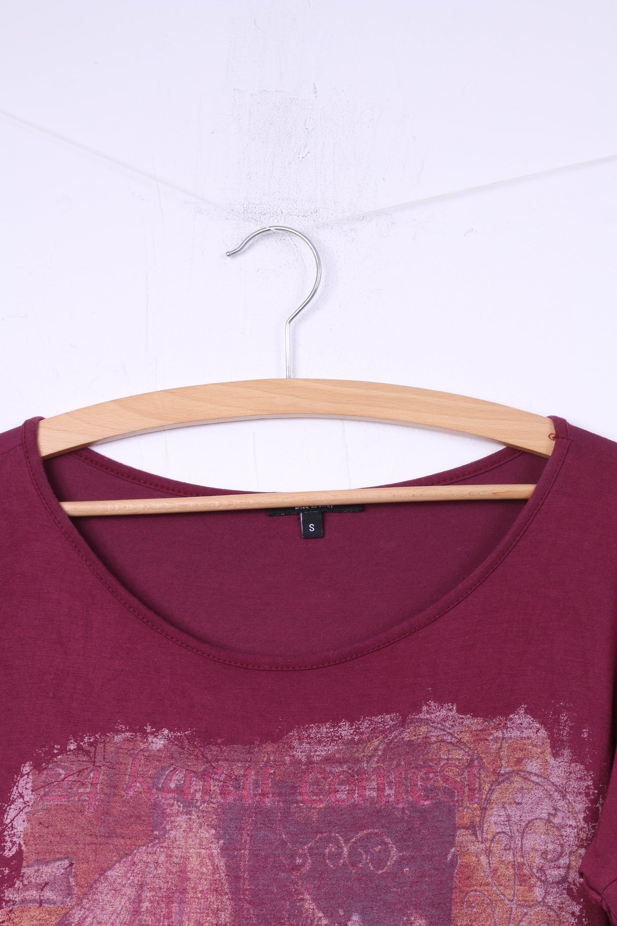 F de la passion Womens S Graphic Shirt Long Sleeve Maroon Crew Neck Top