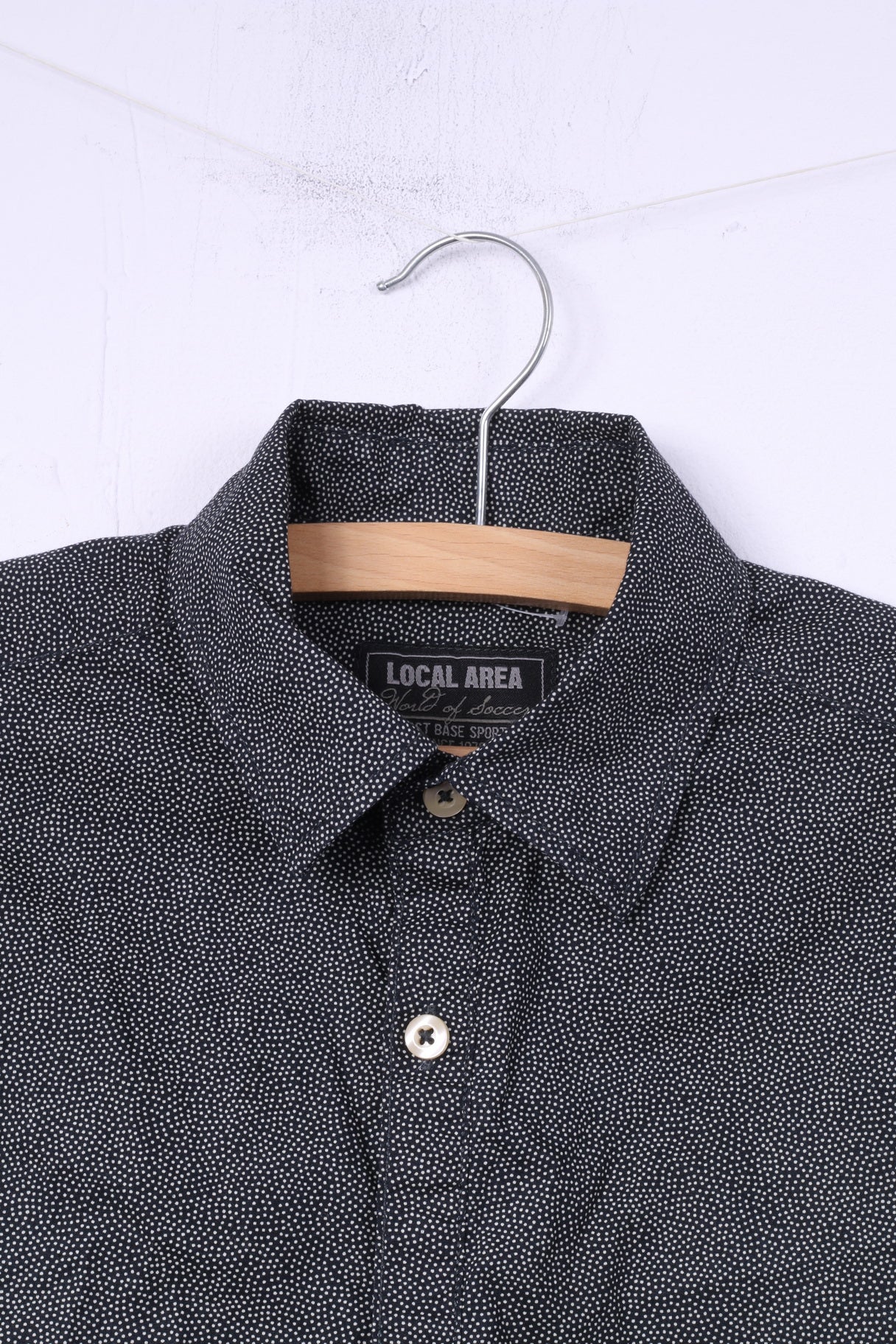 Local Area Chemise décontractée pour homme Noir à micro pois Première base de sport Haut en coton droit