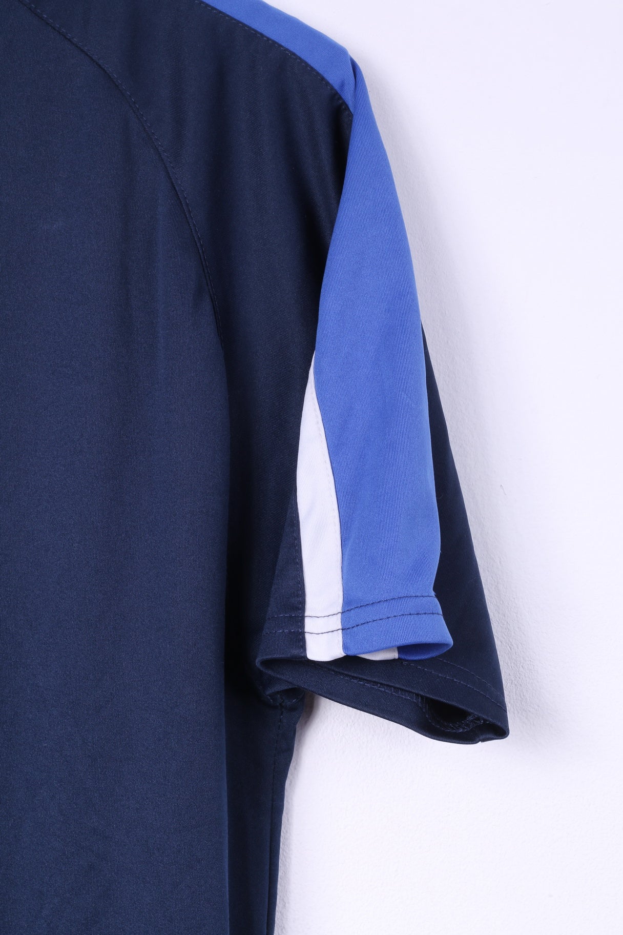 Nike Boys XL 18-20 Shirt Crew Neck Navy Sportswear Top