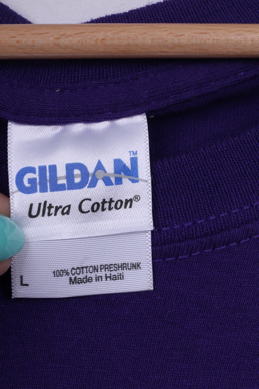 Gildan Ultra Cotton Mens L T-Shirt Graphic Purple Cotton Crew Neck Top