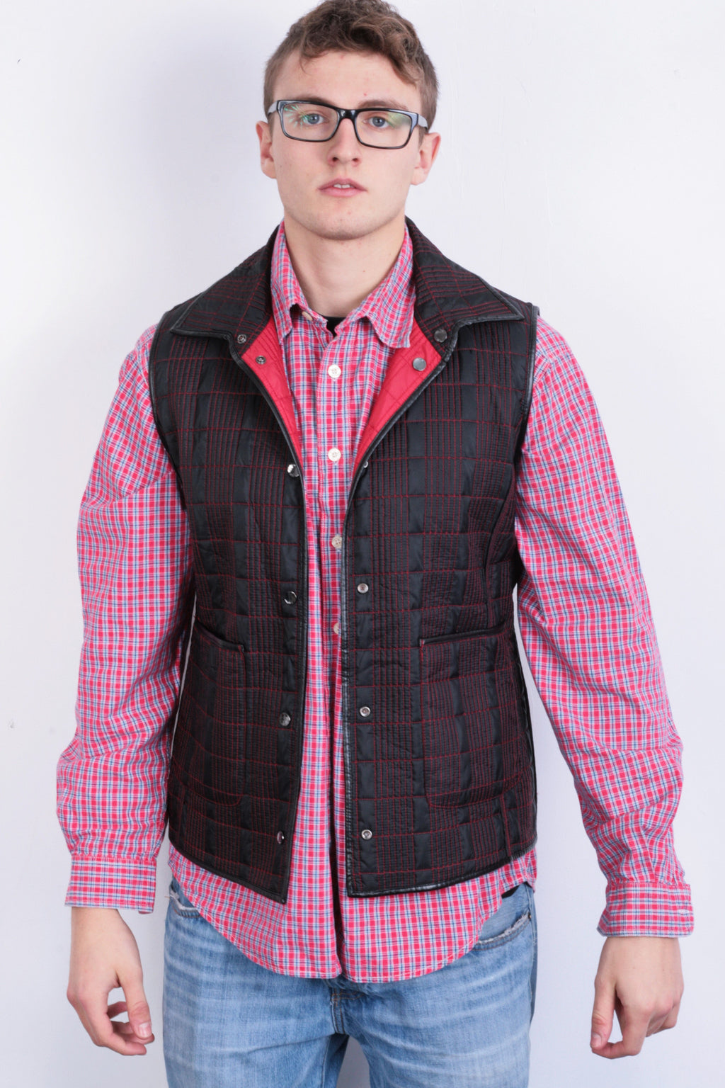 Mens M/L Waistcoat Black Red Sleeveless Bodywarmer Reversible - RetrospectClothes