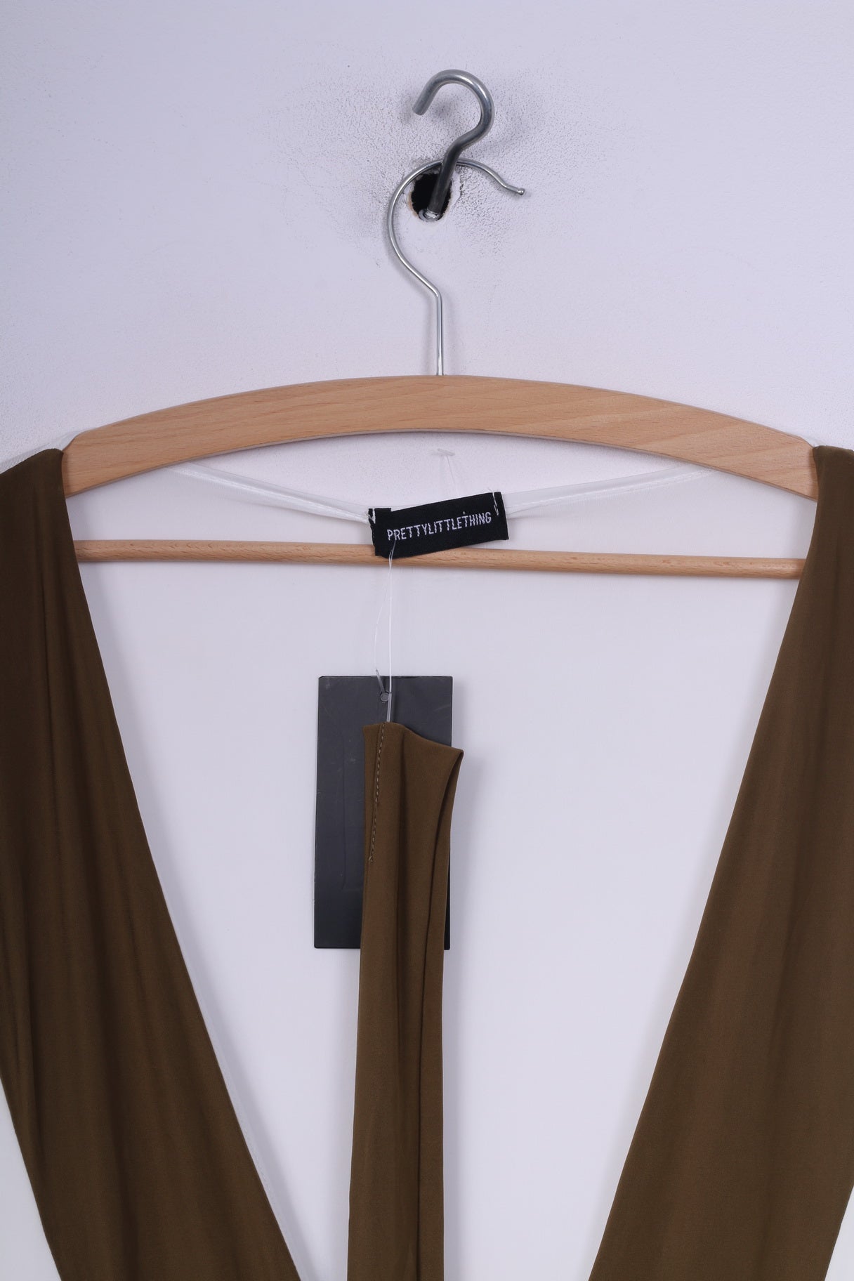 Nouveau Jolie petite chose femmes 14 XL robe Maya crème ceinturée Maxi sans manches col en 