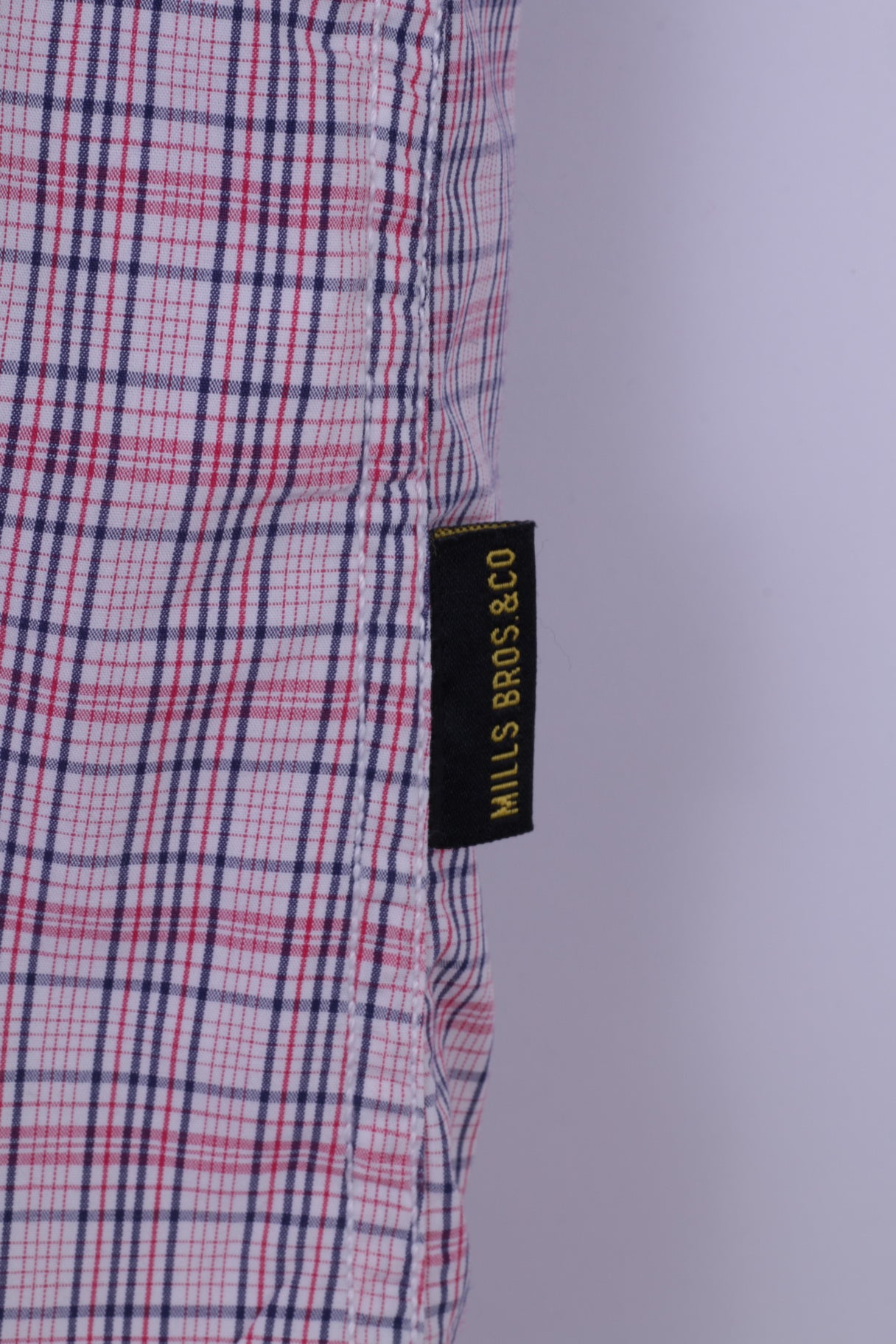 Mills Brothers Camicia casual da uomo XL (M) Cotone a quadri rossi X18 Abbigliamento vintage Manica corta