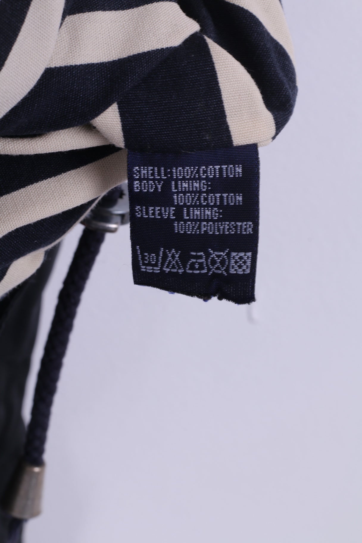 Giacca da donna M rossa verde della Scandinavia femminile con cappuccio in cotone nero 