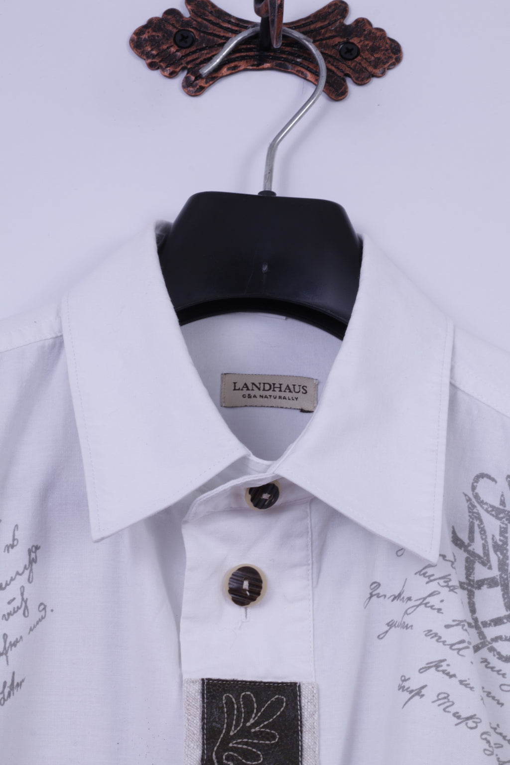 Landhaus by C&amp;A Chemise décontractée XL pour homme en coton blanc avec détails naturels et haut Tyrol