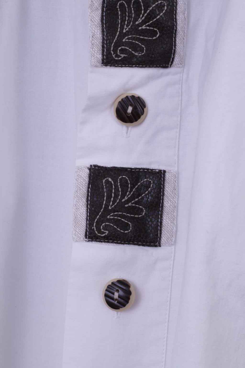 Landhaus by C&amp;A Chemise décontractée XL pour homme en coton blanc avec détails naturels et haut Tyrol