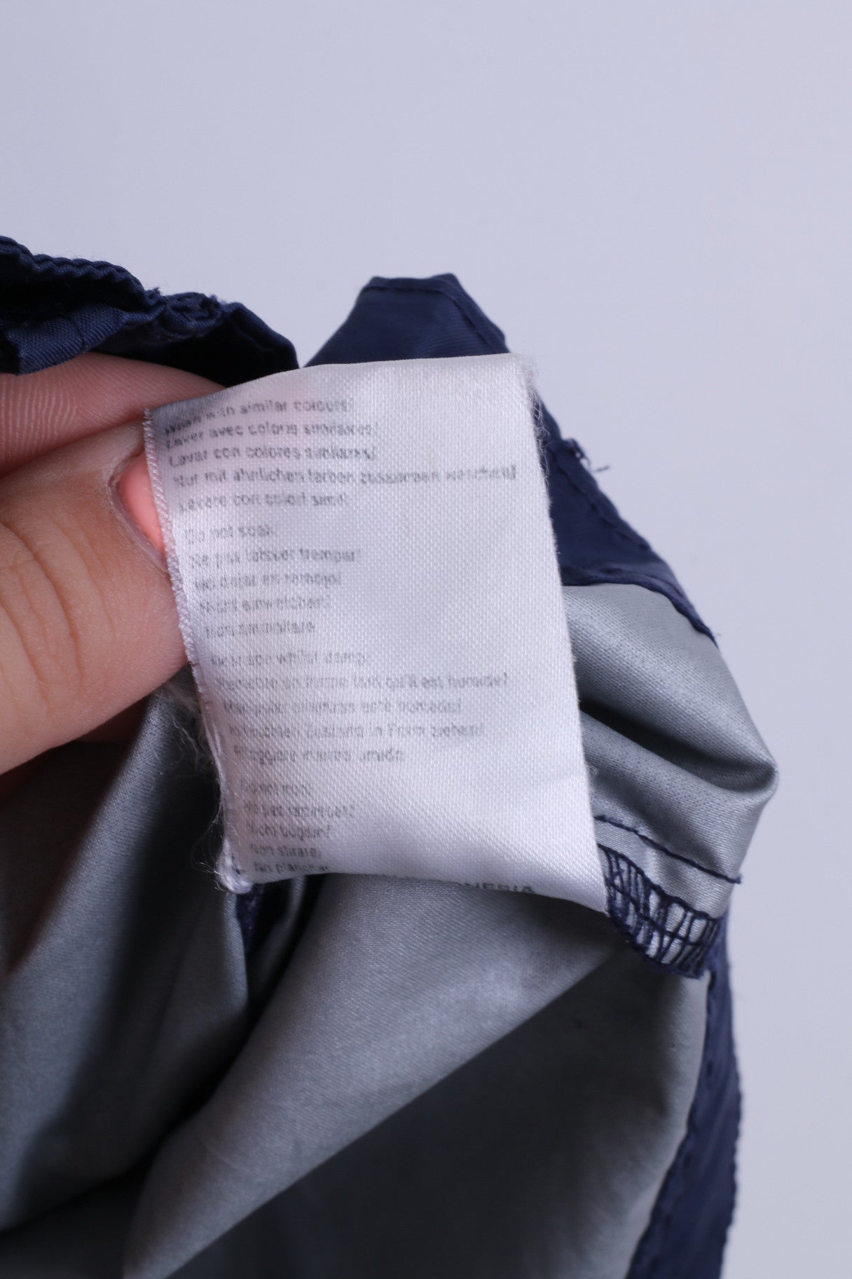 Giacca Umbro Boys YXL 158 Abbigliamento sportivo blu Nylon impermeabile con cerniera