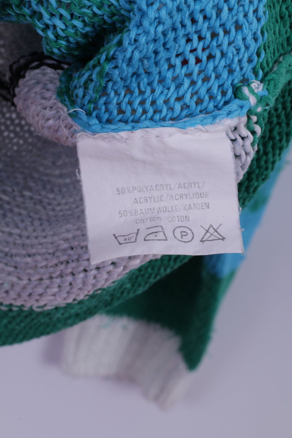 Vintage Womens 40/42 Jumper Beige Art Print Women Cotton Blend Sweater