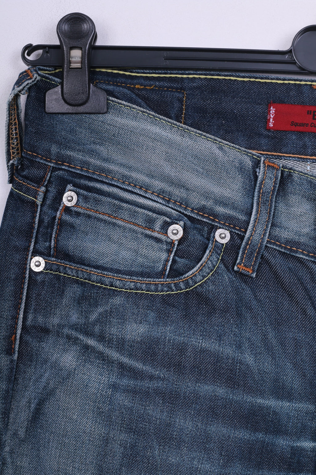 Pantaloni Levi's Eve Square da donna W28 L30 taglio denim gamba dritta blu scuro lavato