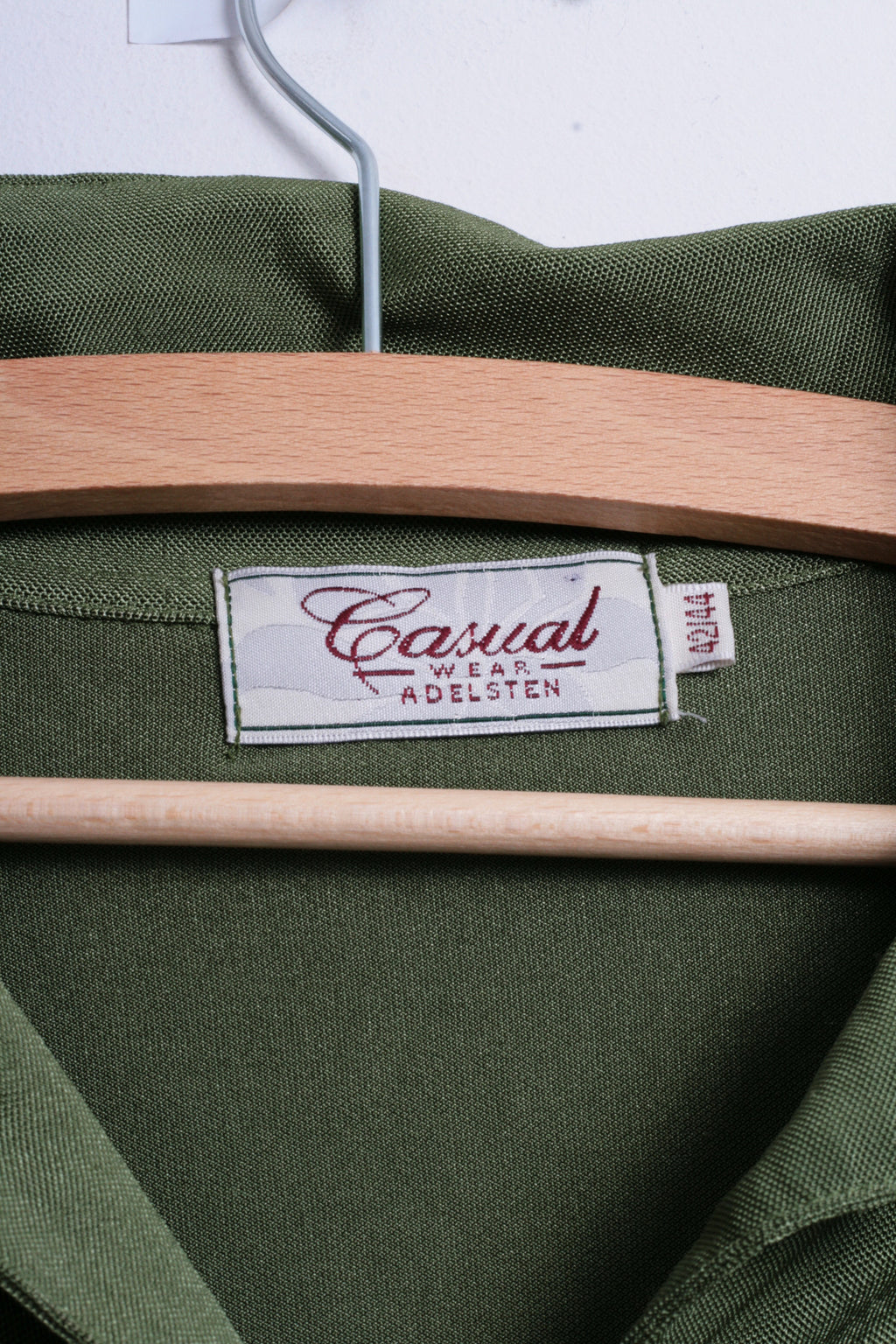 Casual Wear Adelsten Womens 42/44 M/L Nylon Blouse Blazer Green Slippery By The Touch - RetrospectClothes