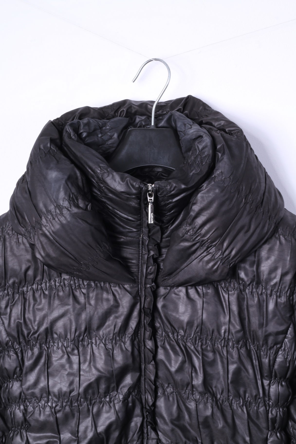 Piumino Feyem da donna M (S) nero lungo trapuntato con cerniera intera Made in Italy