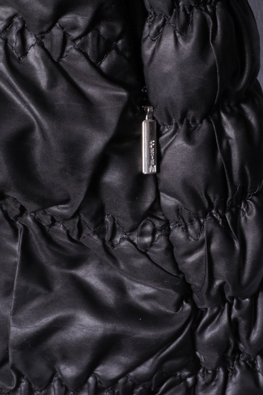 Piumino Feyem da donna M (S) nero lungo trapuntato con cerniera intera Made in Italy