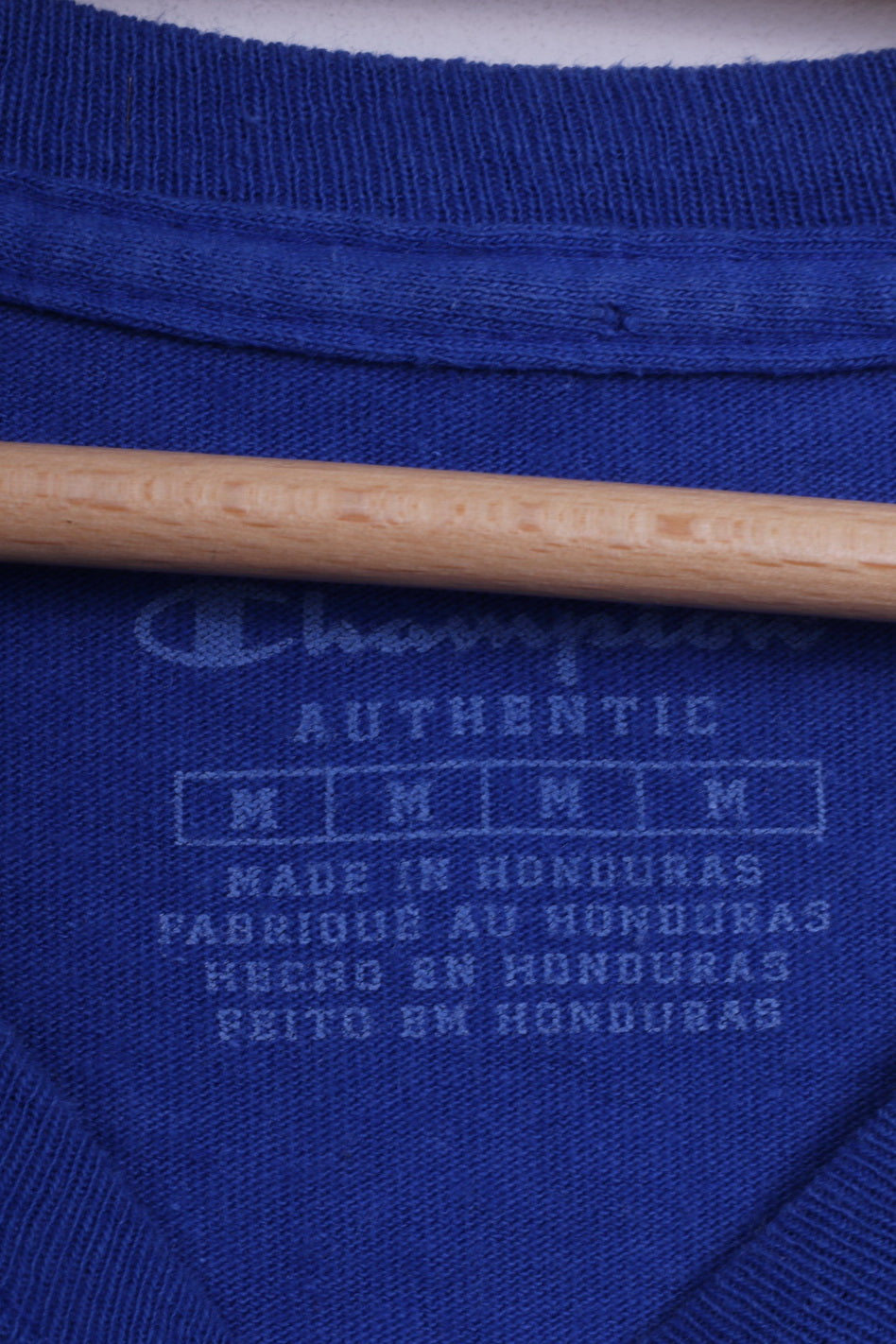 T-shirt Champion da uomo M girocollo in cotone blu gioca sotto pressione