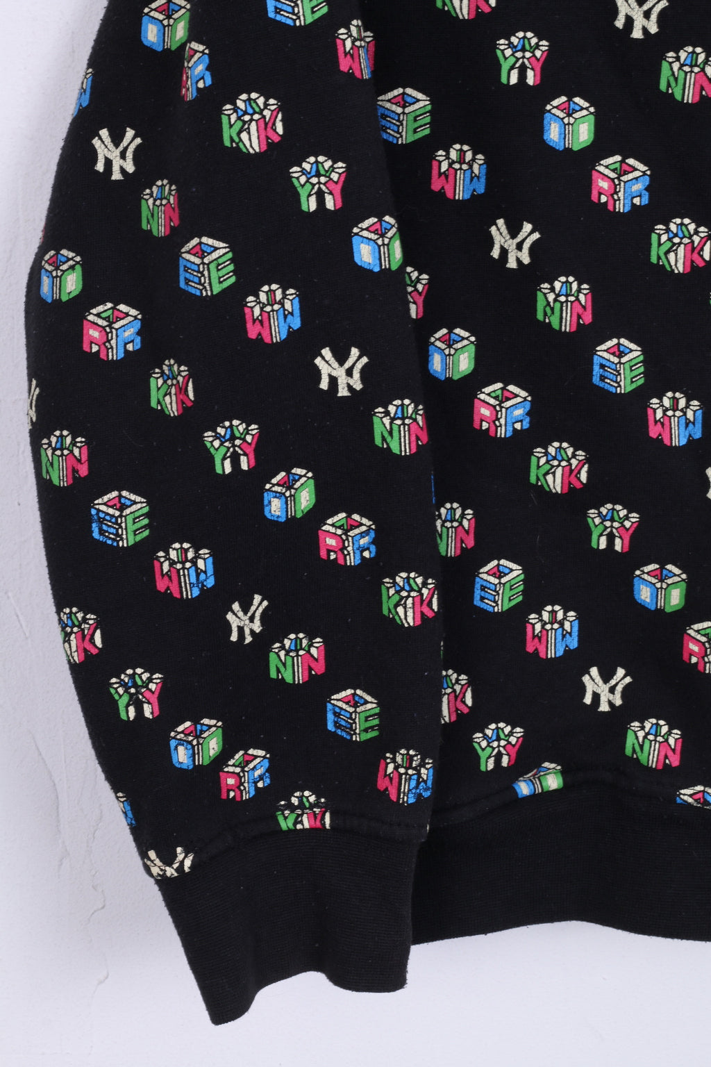 Felpa Majestic Athletic Boys M Felpa nera con cappuccio NY Maglione sportivo