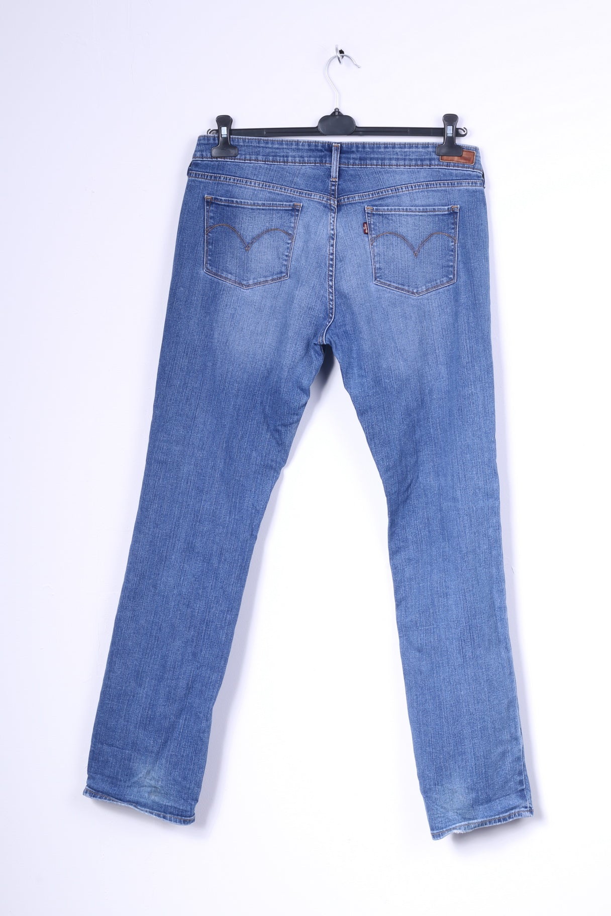 Pantaloni Levis da donna 32 Jeans con curva leggera in denim di cotone blu dritto