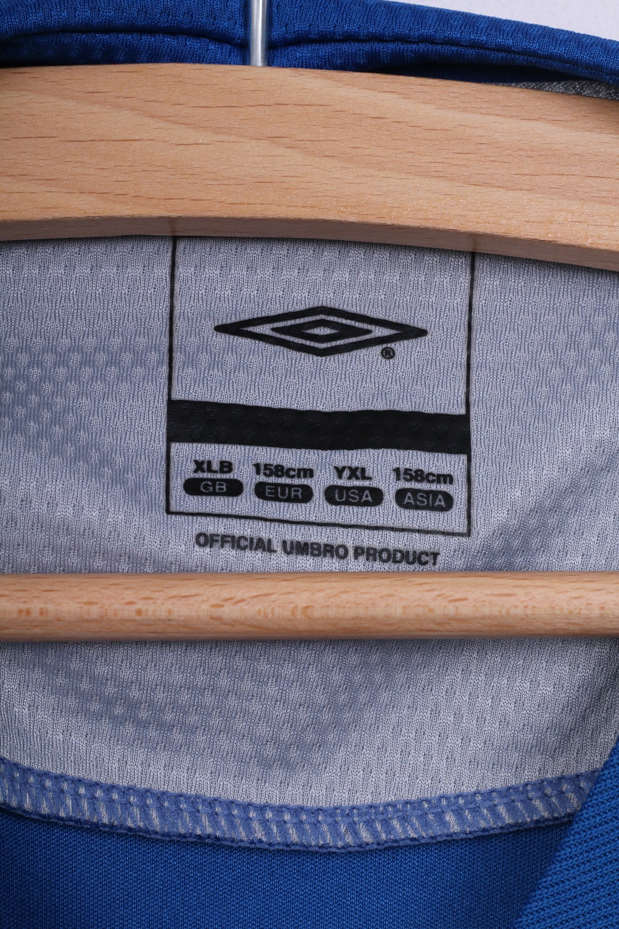 Umbro Boys XL XLB 158cm Shirt Blue Jersey Sportswear Top Crew Neck