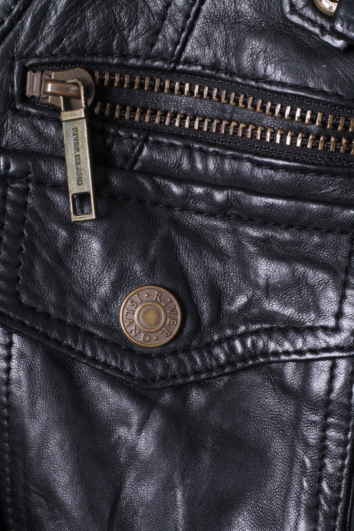 Giacca da motociclista River Island da donna 10 S in pelle nera con cerniera intera e cintura