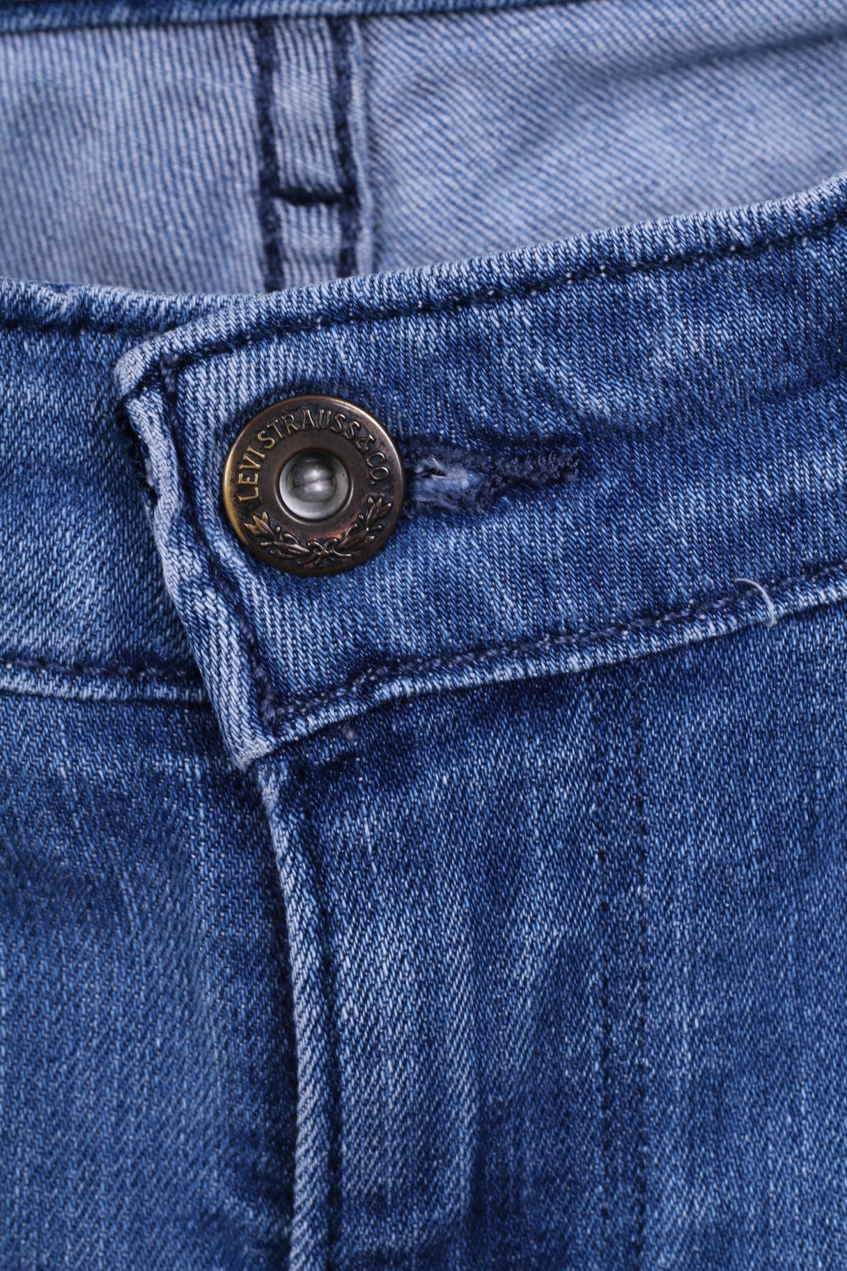 Levis Womens 26 Trousers Denim Cuave Classic Slim Leg Jeans Blue