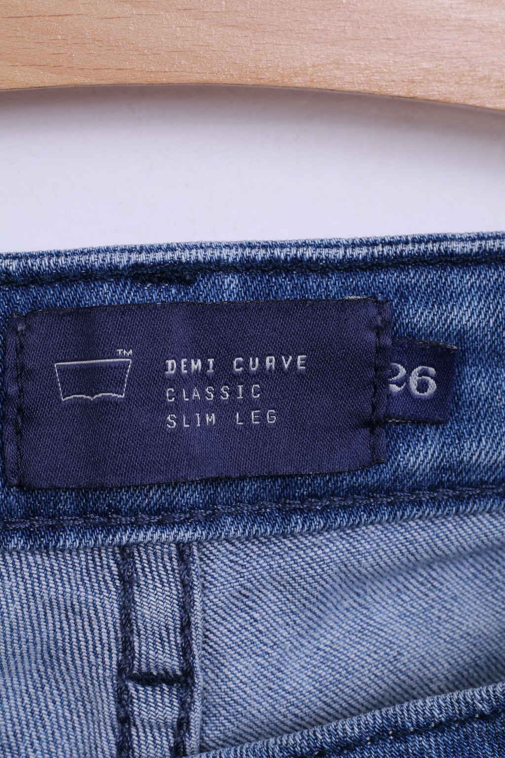 Levis Womens 26 Trousers Denim Cuave Classic Slim Leg Jeans Blue