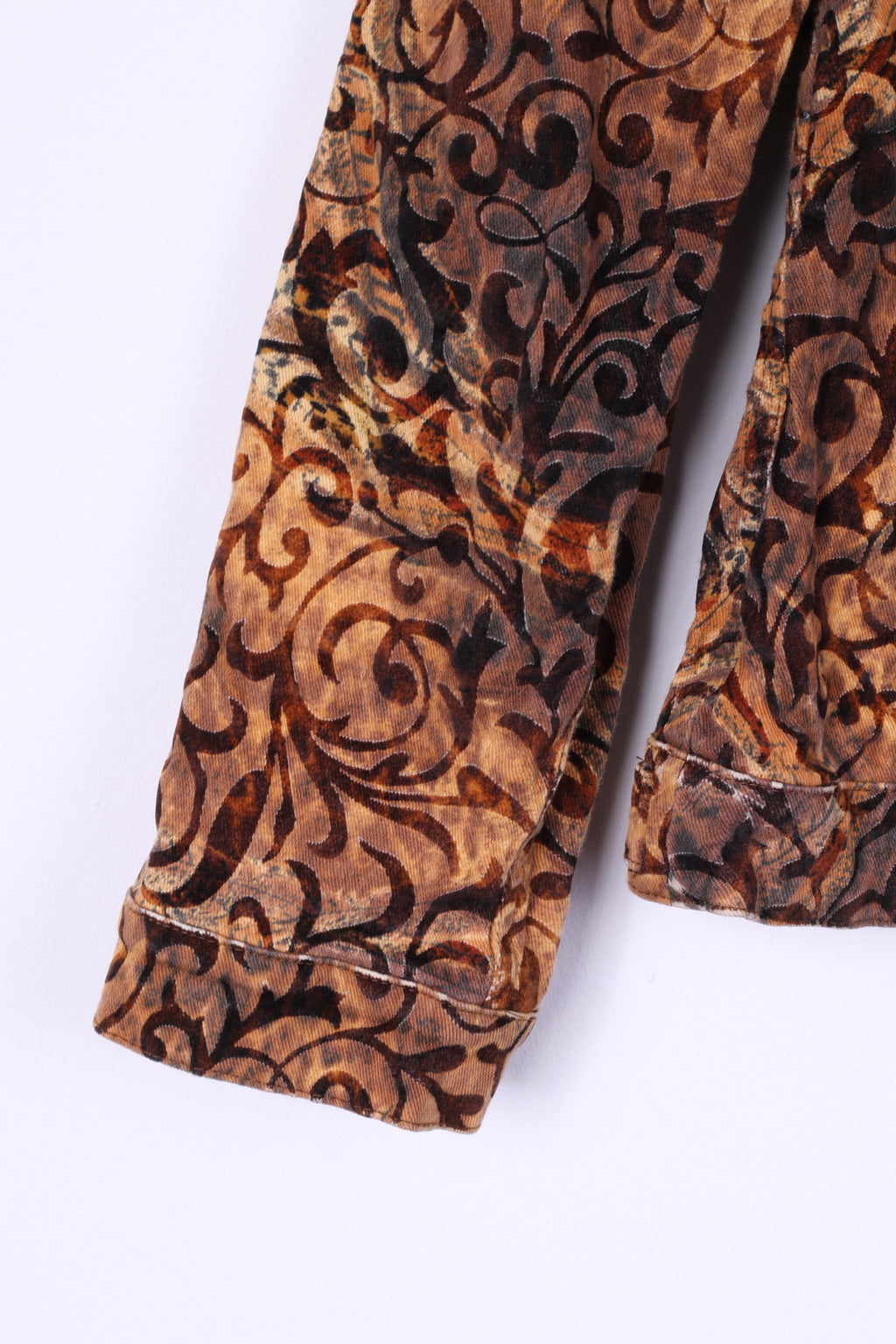 Giacca da donna della collezione M. Top vintage con bottoni elasticizzato Barocco in cotone marrone vintage 