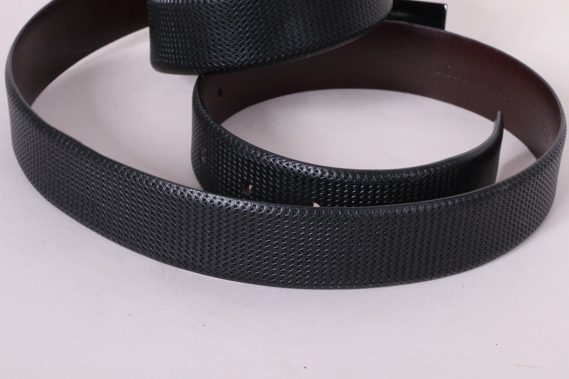 PETEK Mens 120 Leather Belt Black Classic Made in Italy 41" Waist