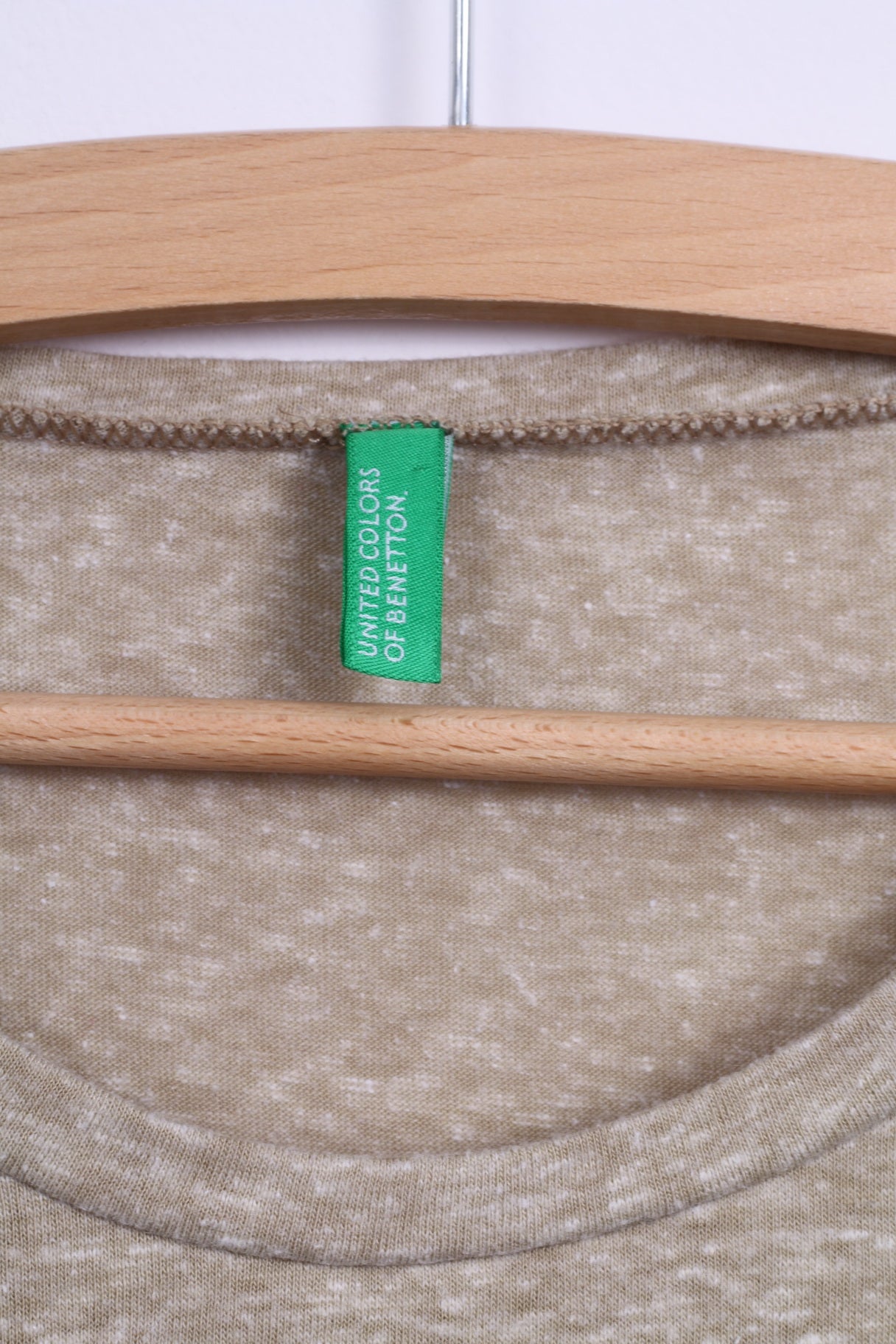 United Colors Of Benetton Mens M (S) Shirt Beige Blue Crew Neck One Pocket Casual Top