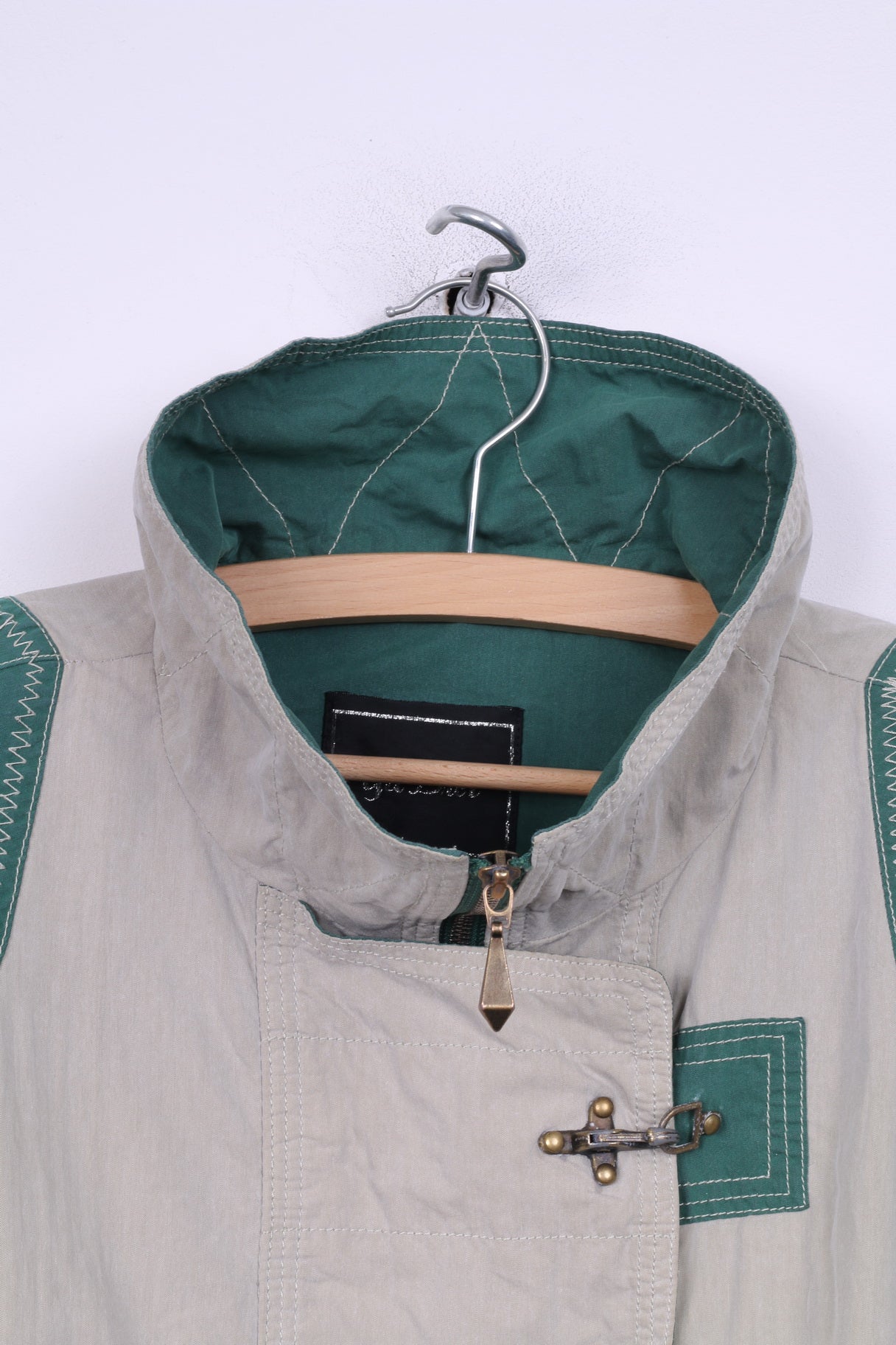 Gil Bret Womens 16 XL Long Jacket Lightweight Cotton Nylon Full Zipper Beige/Green Shoulder Pads Vintage