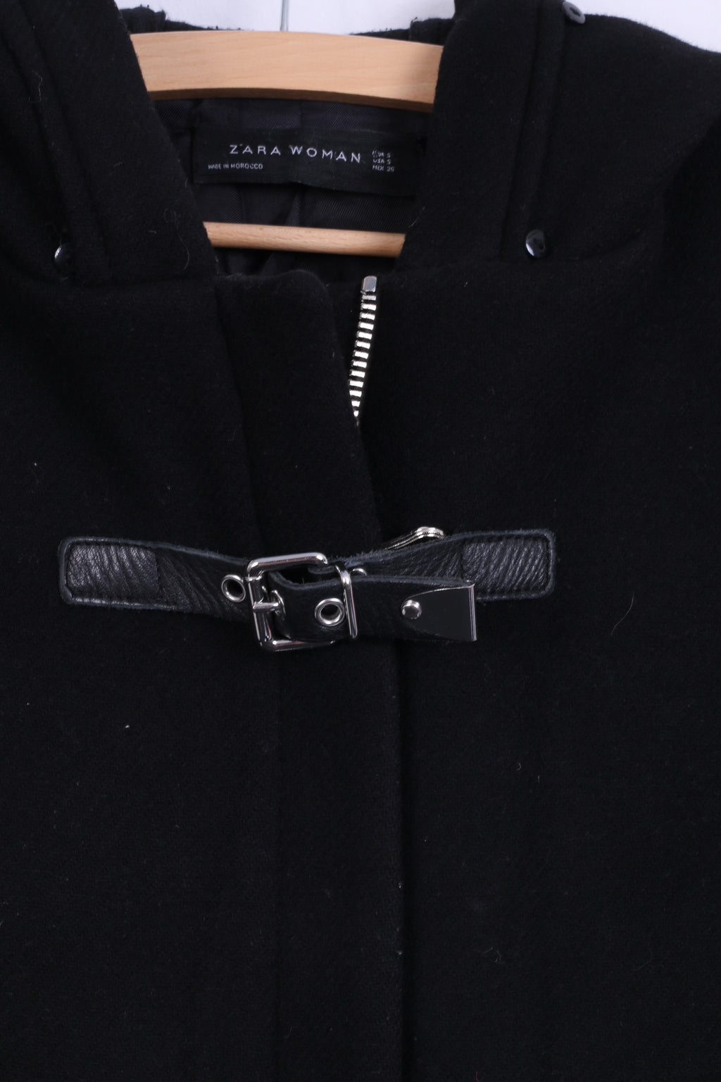 Giacca ZARA da donna con cappuccio nera monopetto