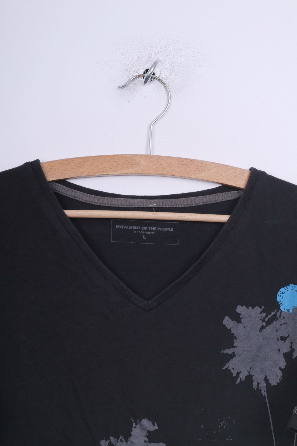 Firefly Movement of the People Mens L Graphic Shirt V Neck Black
