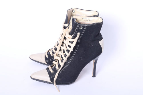 Anne Michelle Chaussures 7 1/2 Escarpins Noirs Talons Ankel