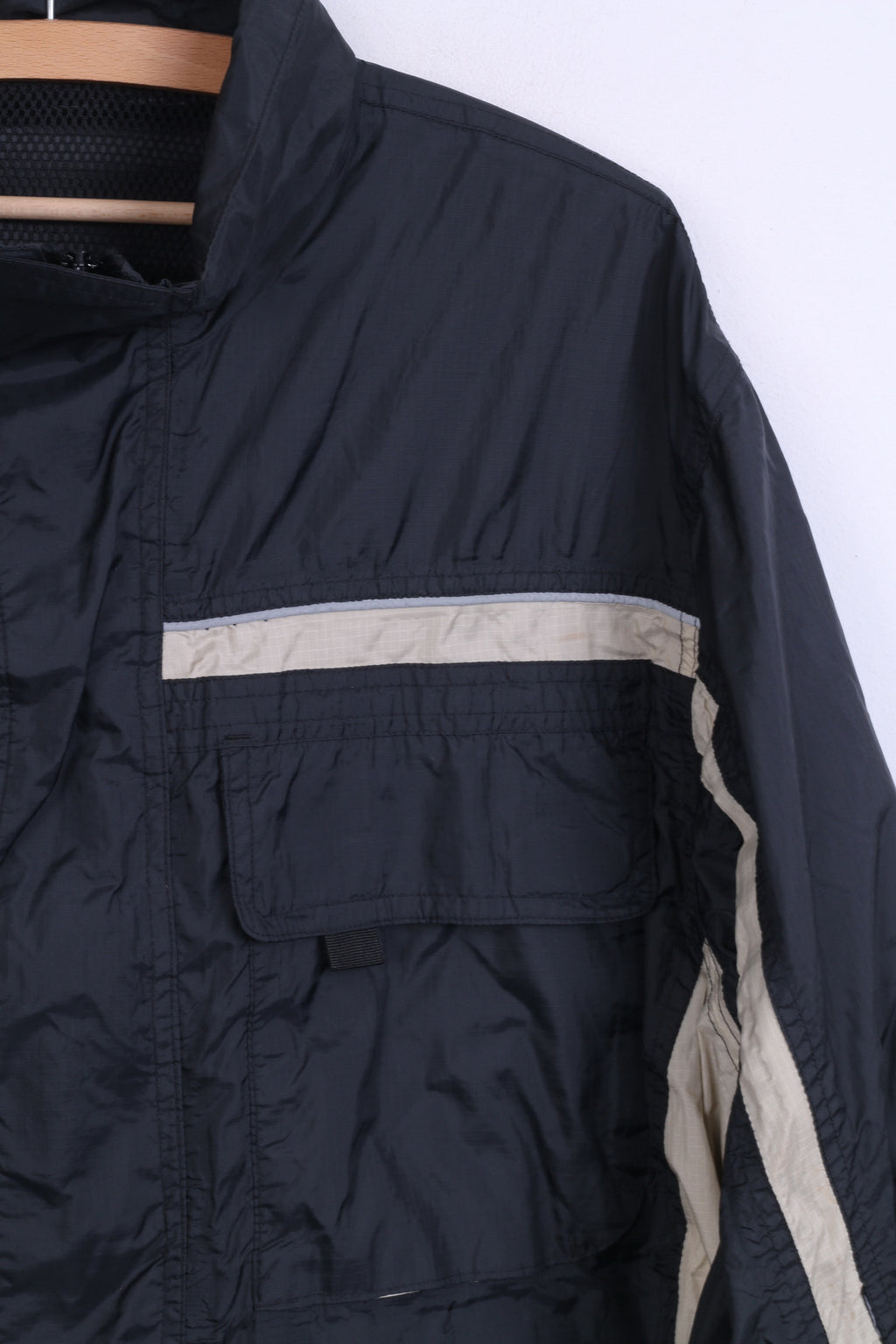 Veste L noire pour hommes, poches entièrement zippées, maille intérieure en nylon imperméable