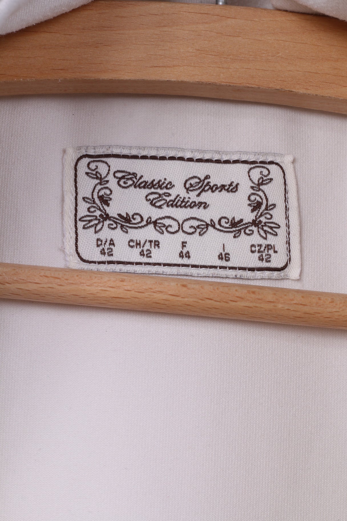 TCM Classic Sports Edition Womens 42 L Sweatshirt Full Zipper White Sportswear