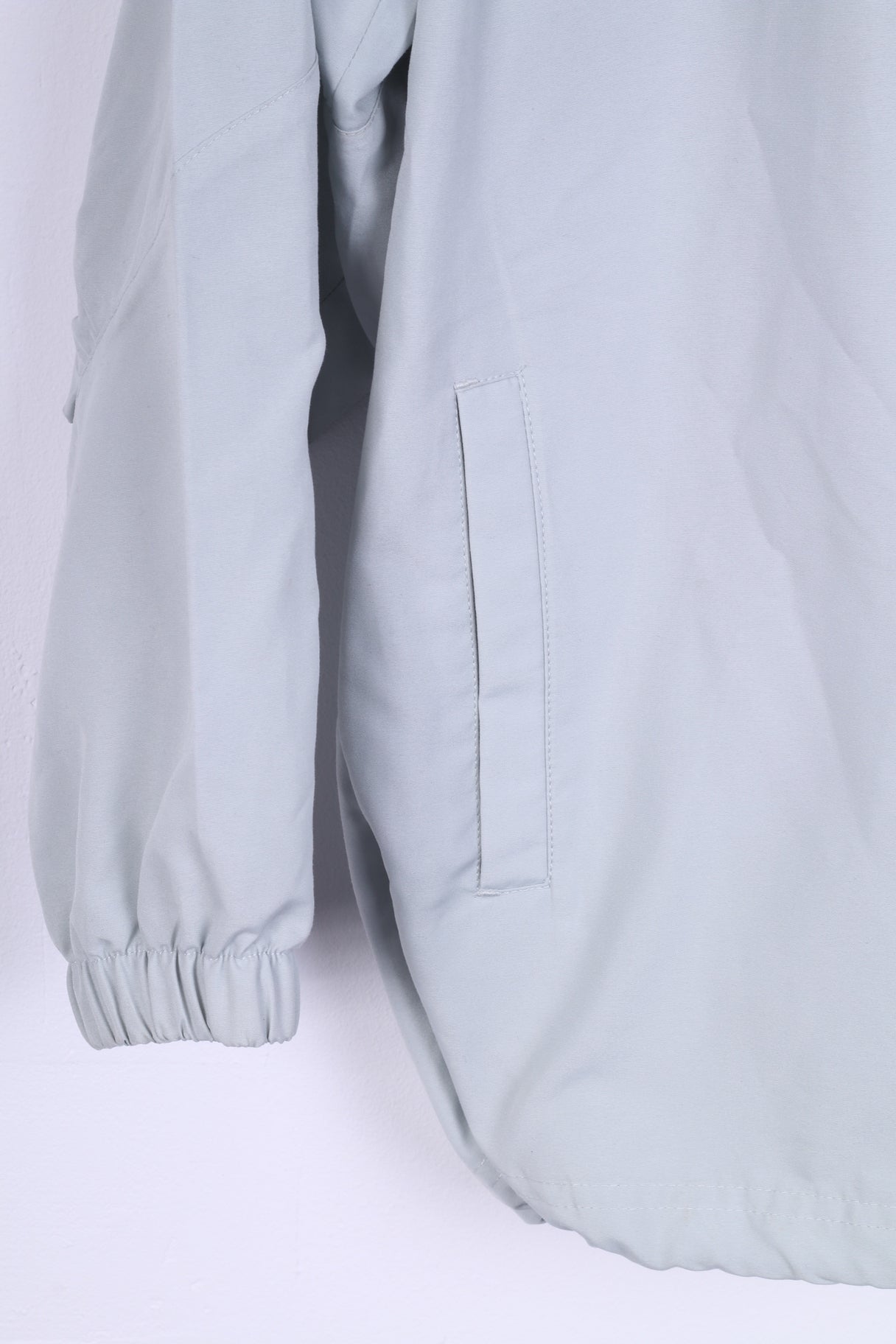 Umbro Youth LB 158 Pullover Jacket Grey Lightweight Training Top