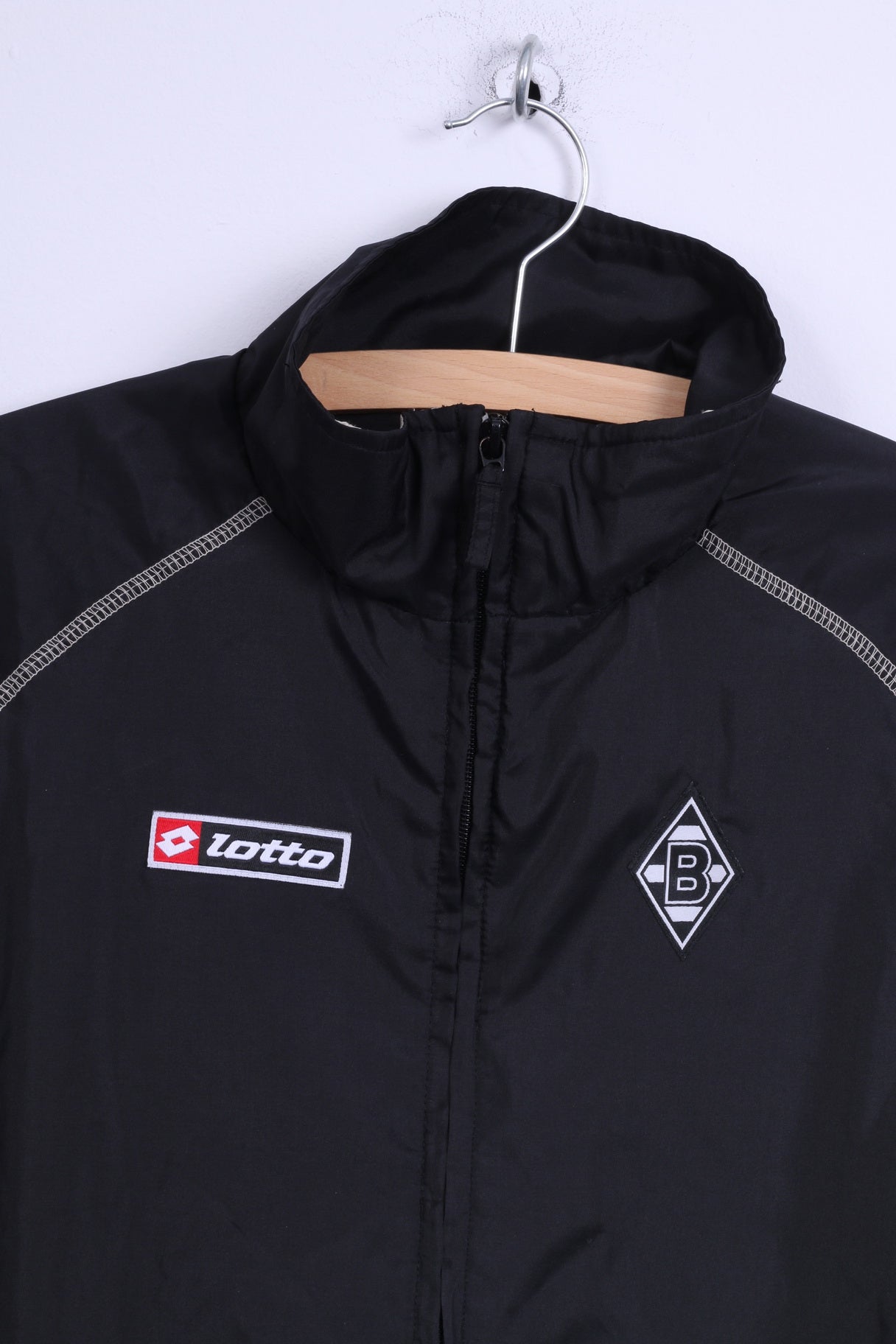 Lotto Boys XL 15-16 age 164 Track Top Jacket Black Zip Up Lightweight Training