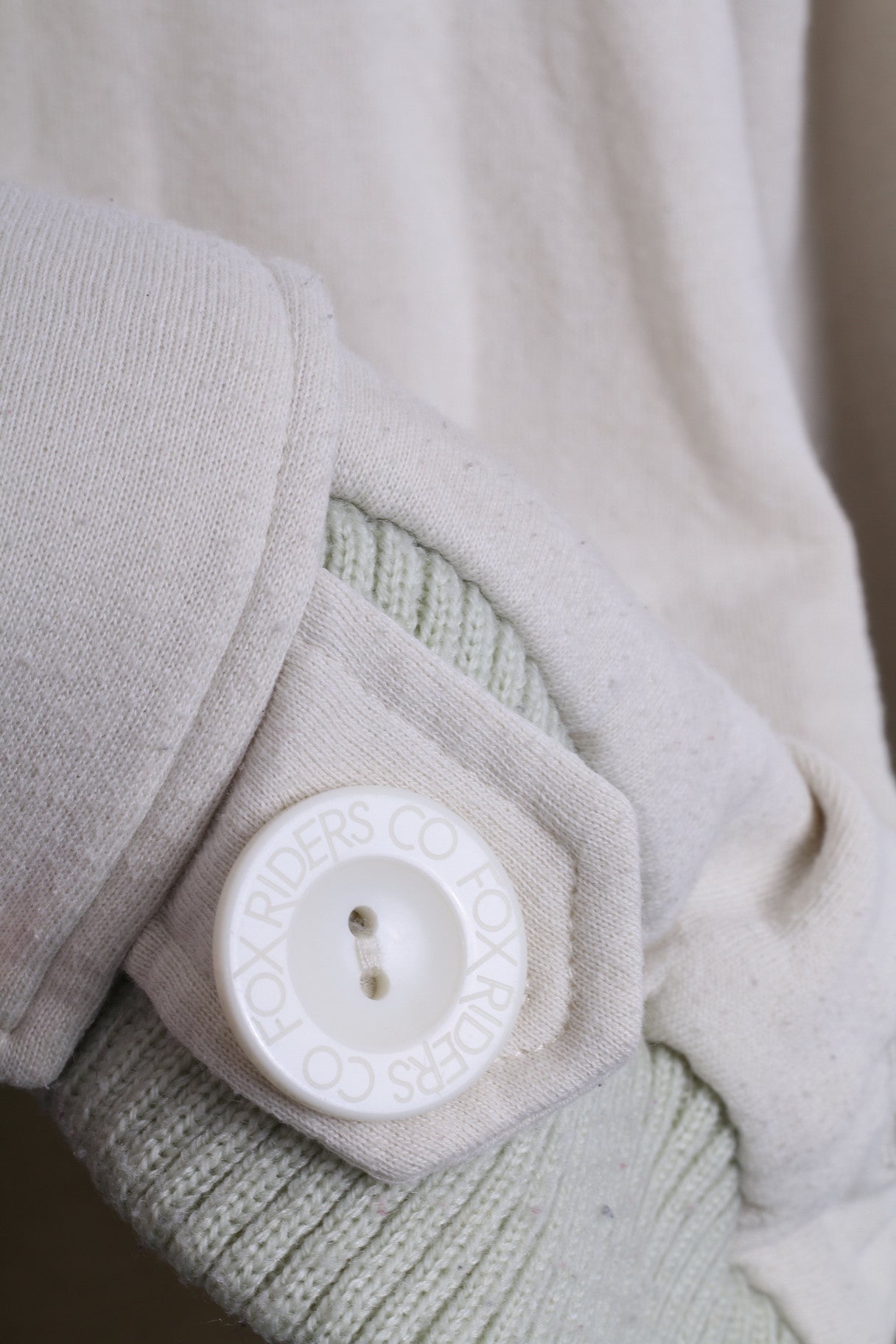 FOX Womens S Sweatshirt Hood Ecru Sport Jumper - RetrospectClothes