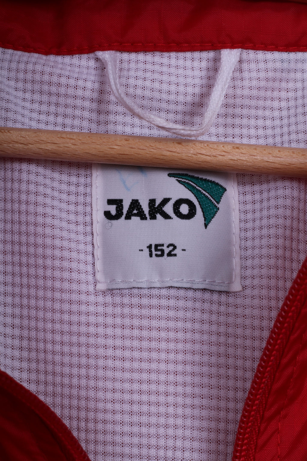 Jako Boys 152 Lightweight Nylon Red Sportswear Full Zipper Waterproof Hidden Hood