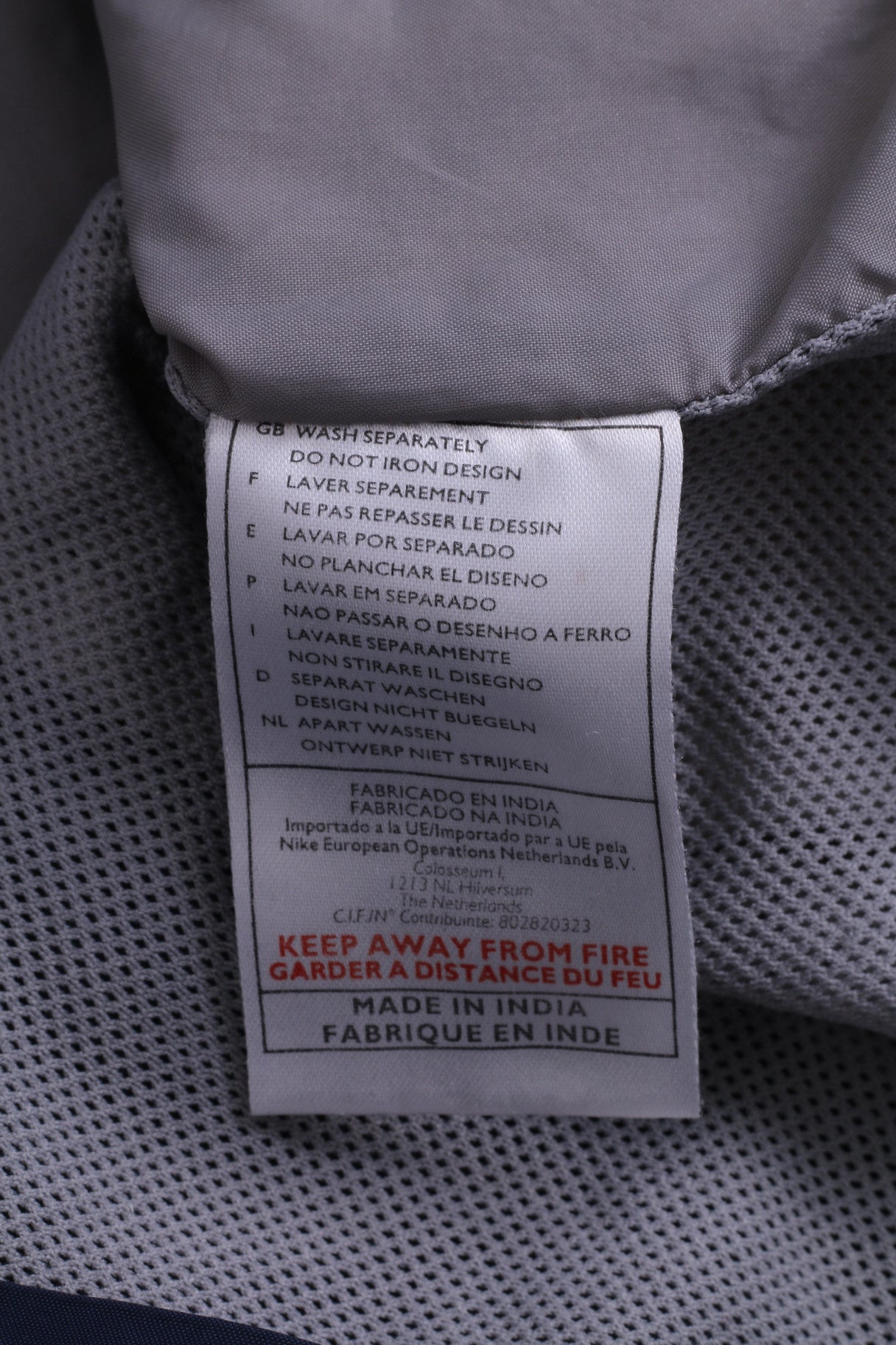 Nike Boys 14-16 Age Jacket Light Pullover Blue Nylon Athletic Zip Neck Training