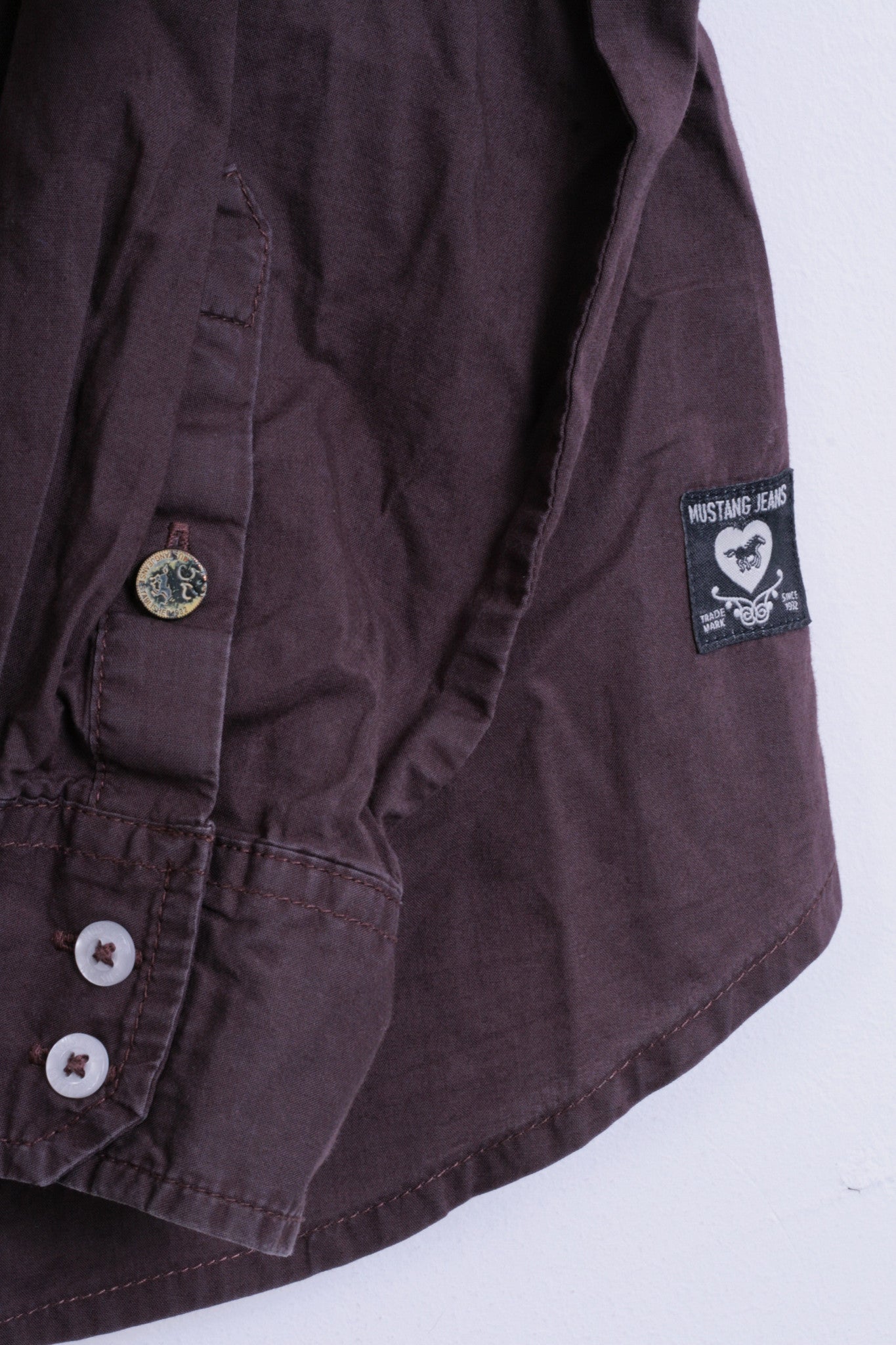 Mustang Jeans Womens M Casual Shirt Cotton Top Chocolate Color - RetrospectClothes