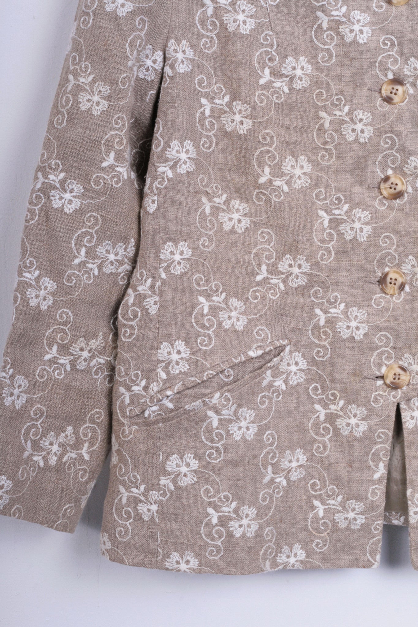 The Barn Womens 40 M/L Blazer Beige Embroidered Flores Linen - RetrospectClothes